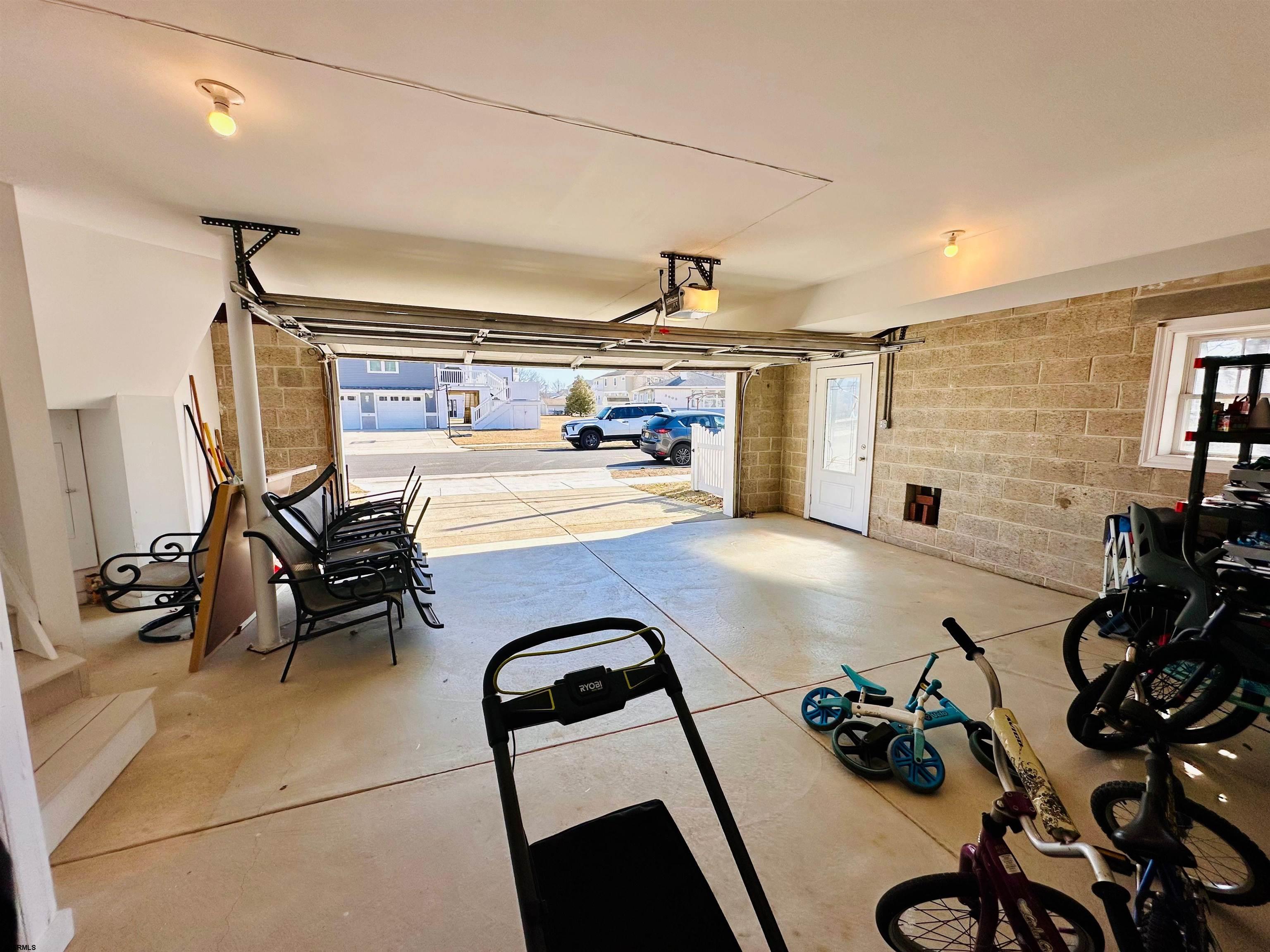 Ocean City, New Jersey 08226, United States, 4 Bedrooms Bedrooms, ,4 BathroomsBathrooms,Residential,Pending,78229