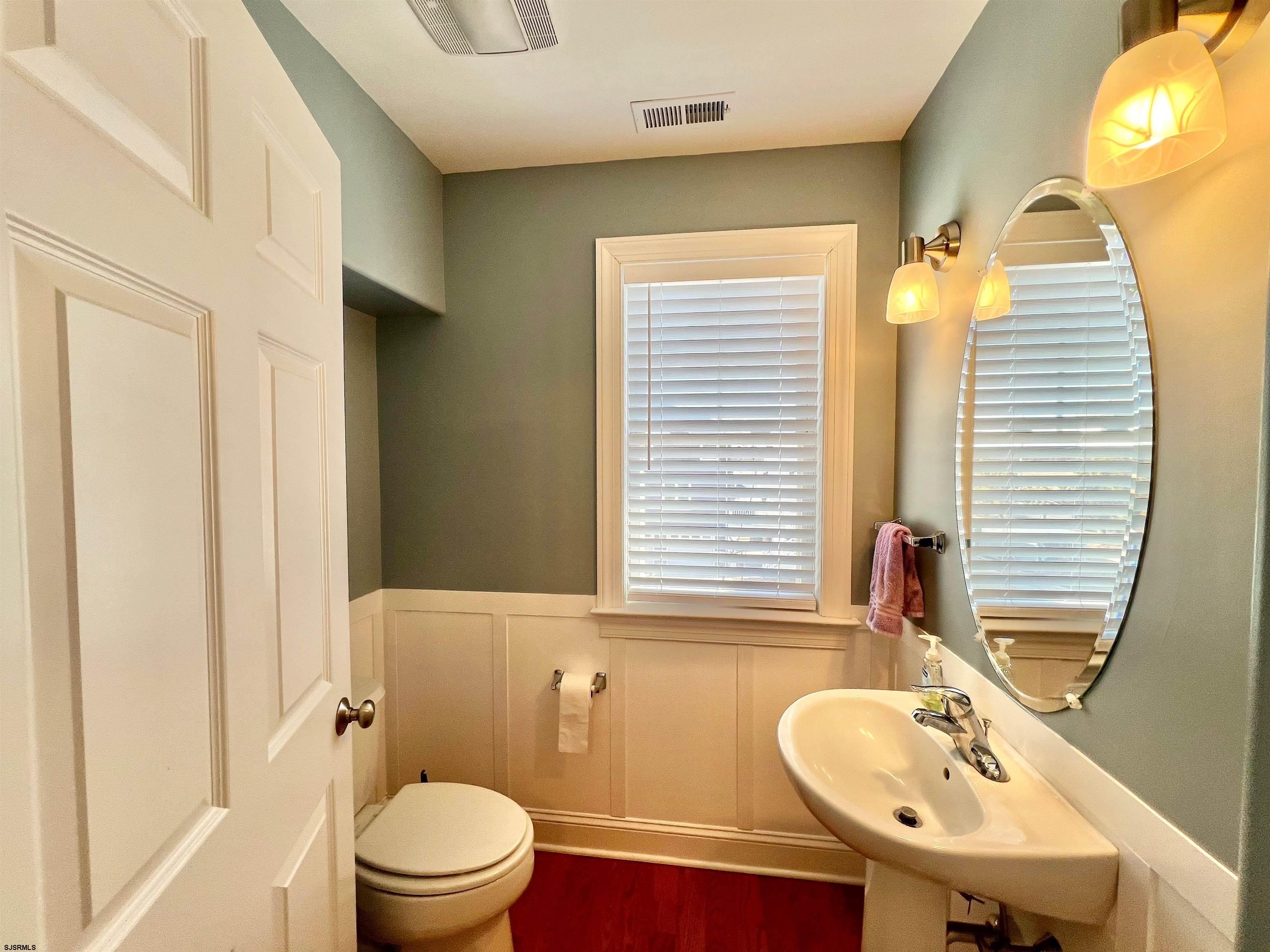 Ocean City, New Jersey 08226, United States, 4 Bedrooms Bedrooms, ,4 BathroomsBathrooms,Residential,Pending,78229