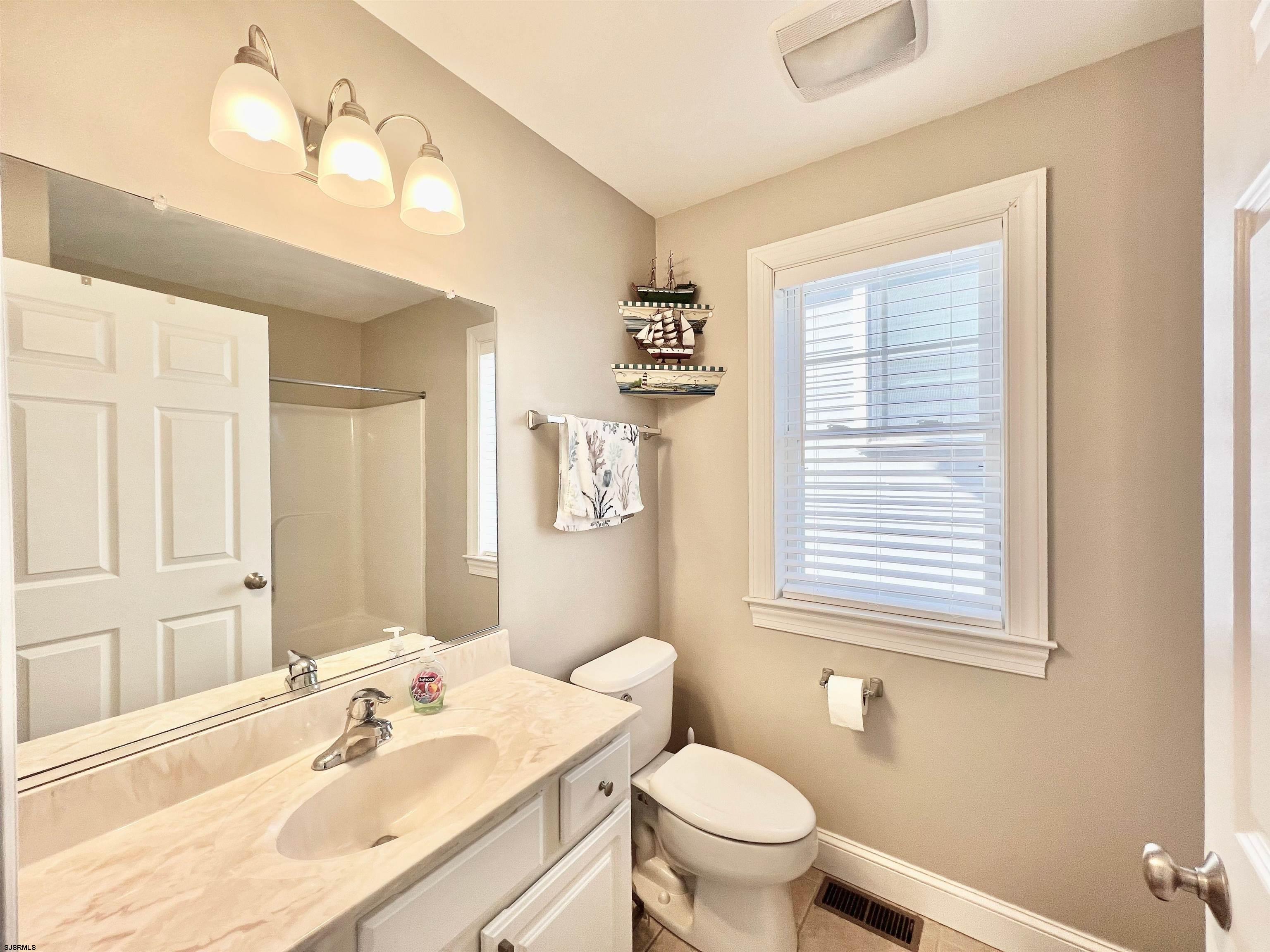 Ocean City, New Jersey 08226, United States, 4 Bedrooms Bedrooms, ,4 BathroomsBathrooms,Residential,Pending,78229