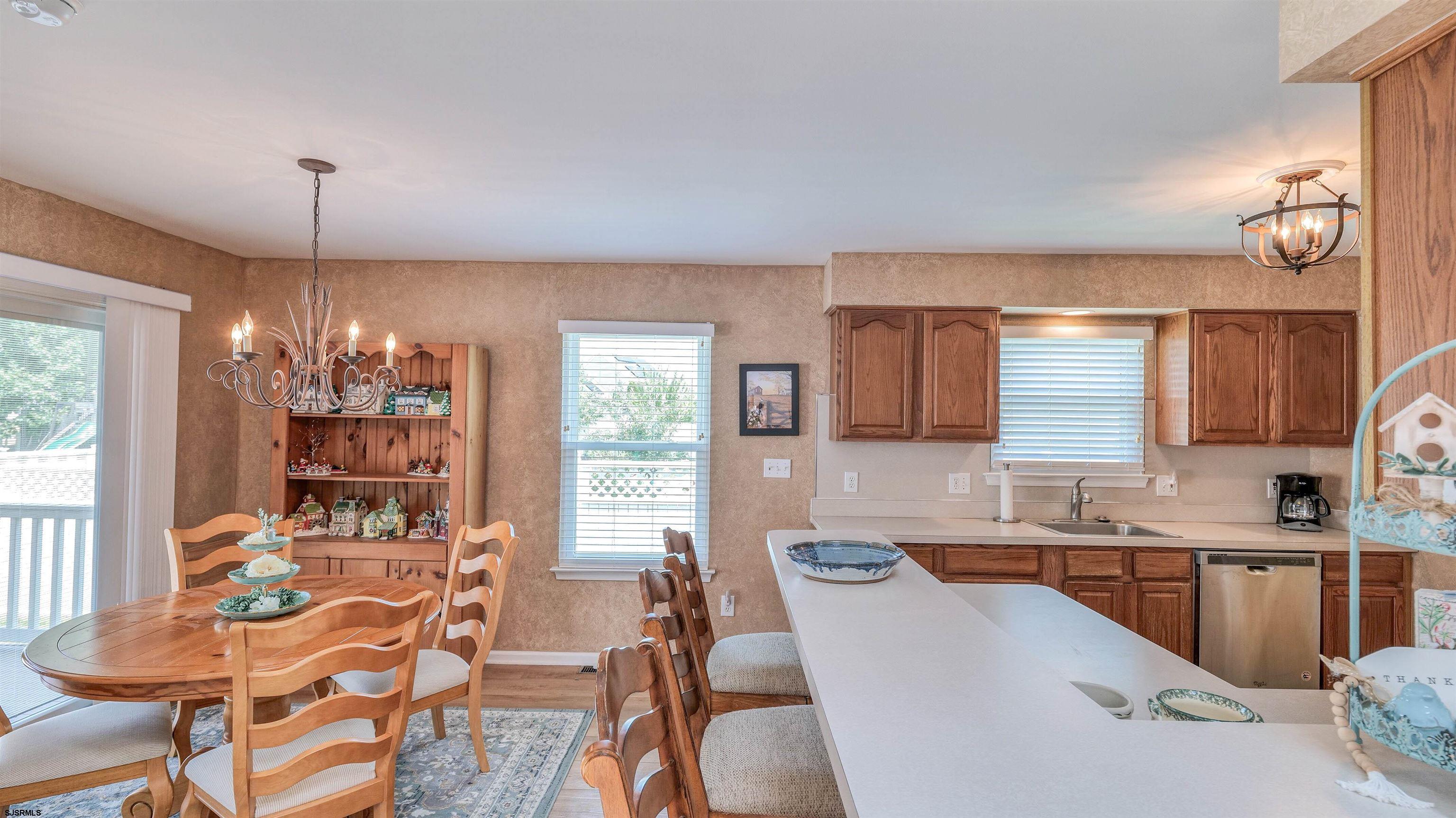 Egg Harbor Township, New Jersey 08234, United States, 3 Bedrooms Bedrooms, ,2 BathroomsBathrooms,Residential,Active,162810