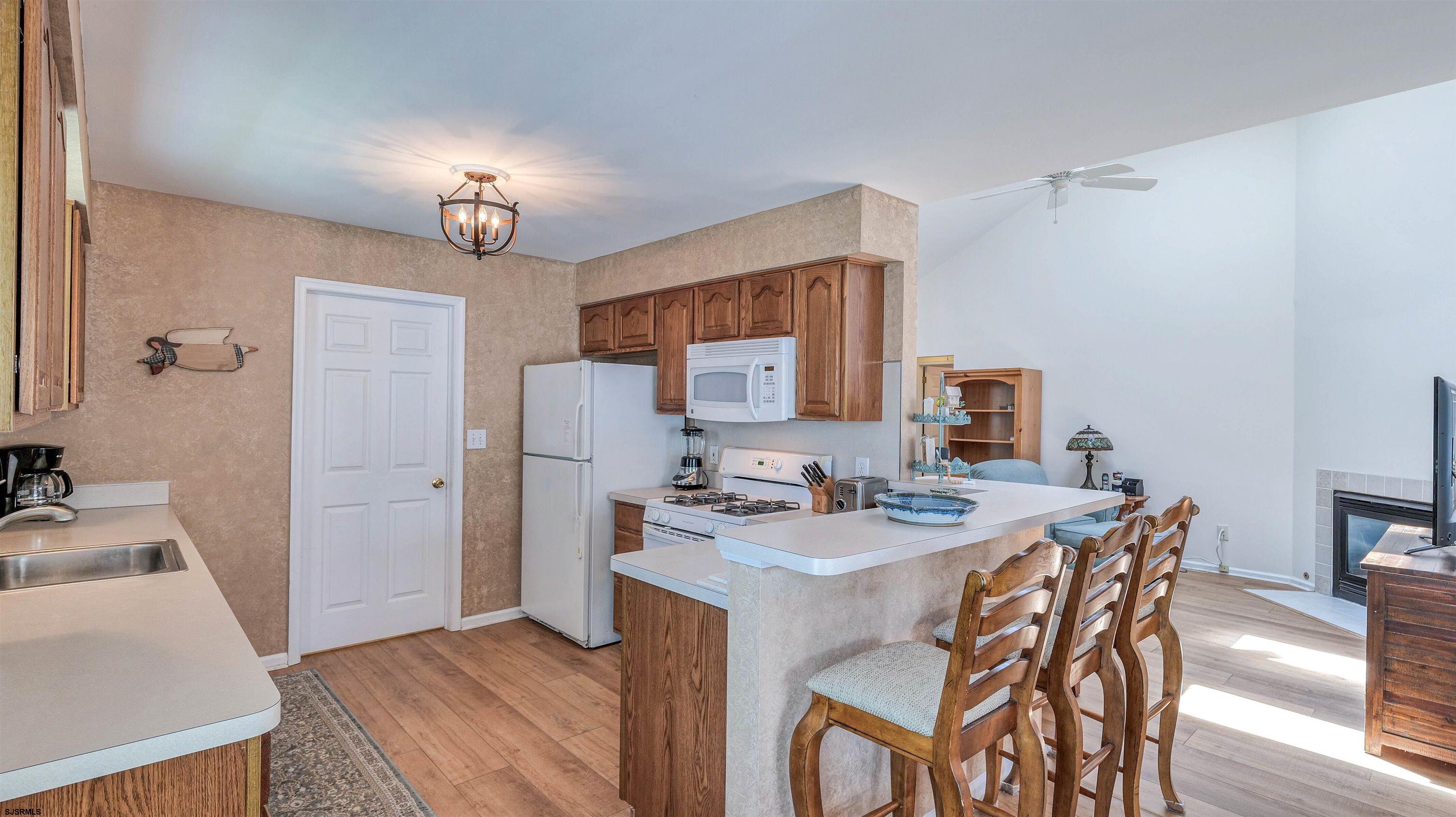 Egg Harbor Township, New Jersey 08234, United States, 3 Bedrooms Bedrooms, ,2 BathroomsBathrooms,Residential,Active,162810