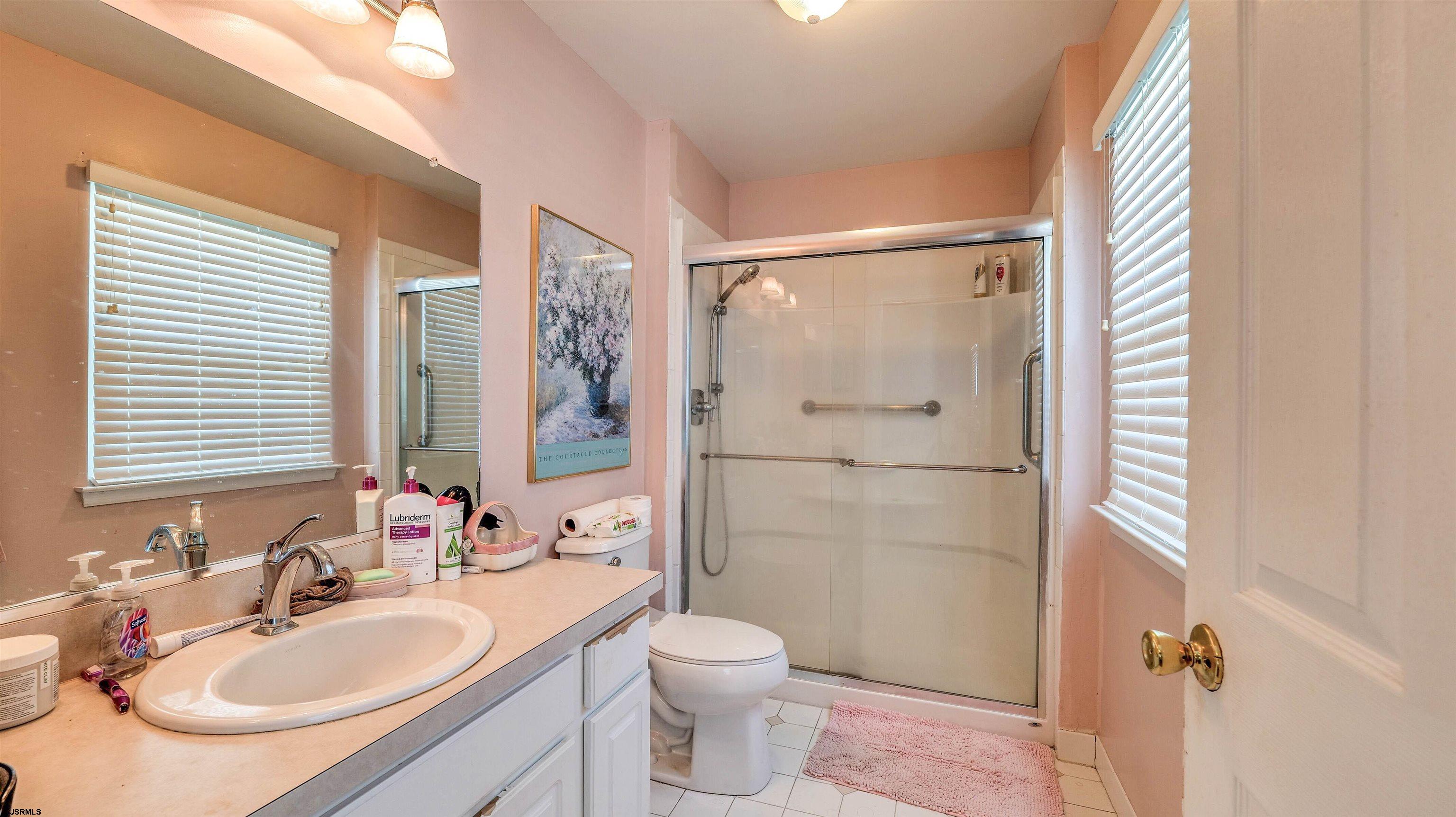 Egg Harbor Township, New Jersey 08234, United States, 3 Bedrooms Bedrooms, ,2 BathroomsBathrooms,Residential,Active,162810