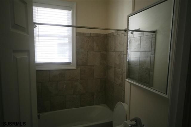 Atlantic City, New Jersey 08401, United States, 1 Bedroom Bedrooms, ,1 BathroomBathrooms,Residential,Active,153247
