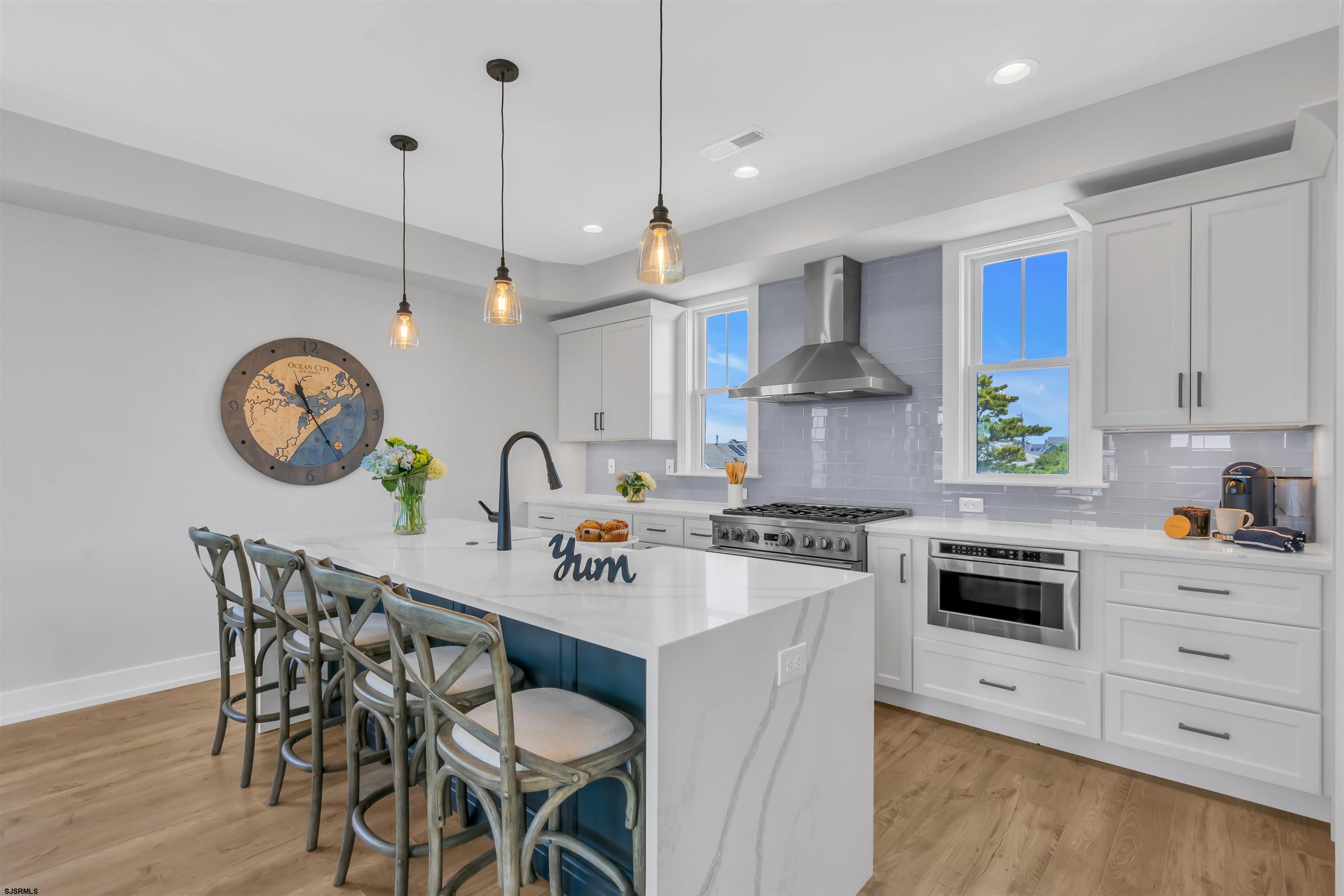 Ocean City, New Jersey 08226, United States, 6 Bedrooms Bedrooms, ,5 BathroomsBathrooms,Residential,Pending,46563