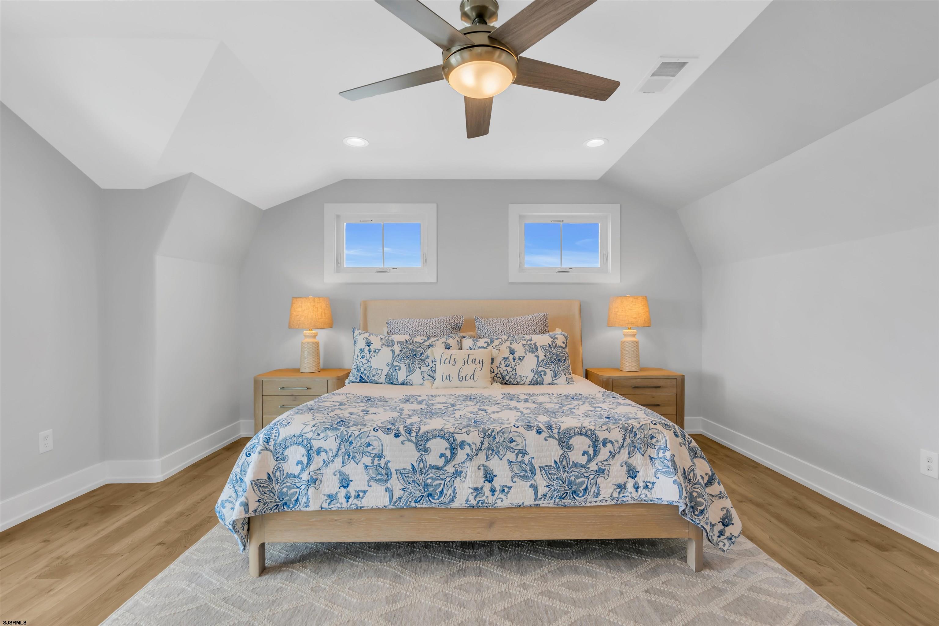 Ocean City, New Jersey 08226, United States, 6 Bedrooms Bedrooms, ,5 BathroomsBathrooms,Residential,Pending,46563