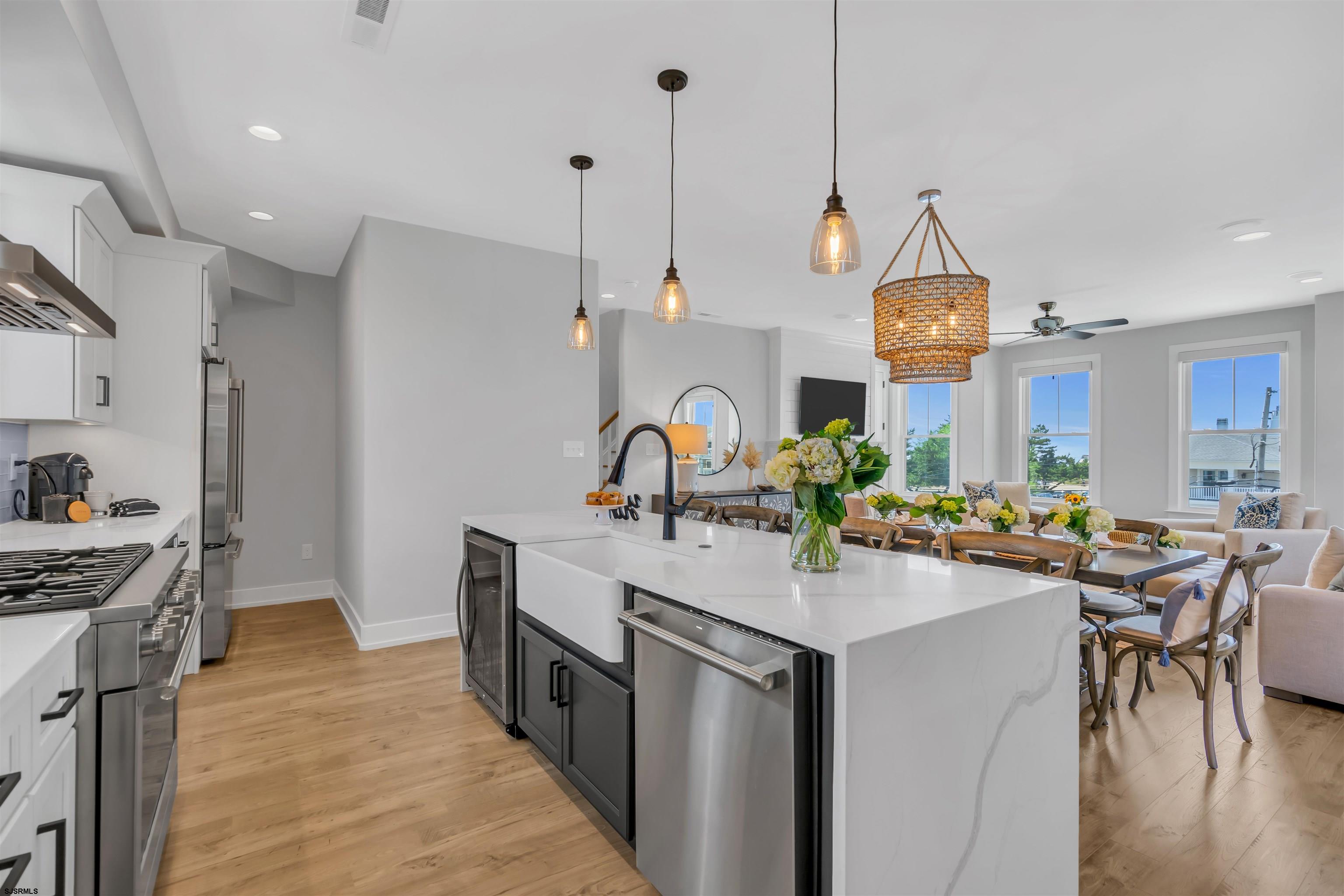 Ocean City, New Jersey 08226, United States, 6 Bedrooms Bedrooms, ,5 BathroomsBathrooms,Residential,Pending,46563