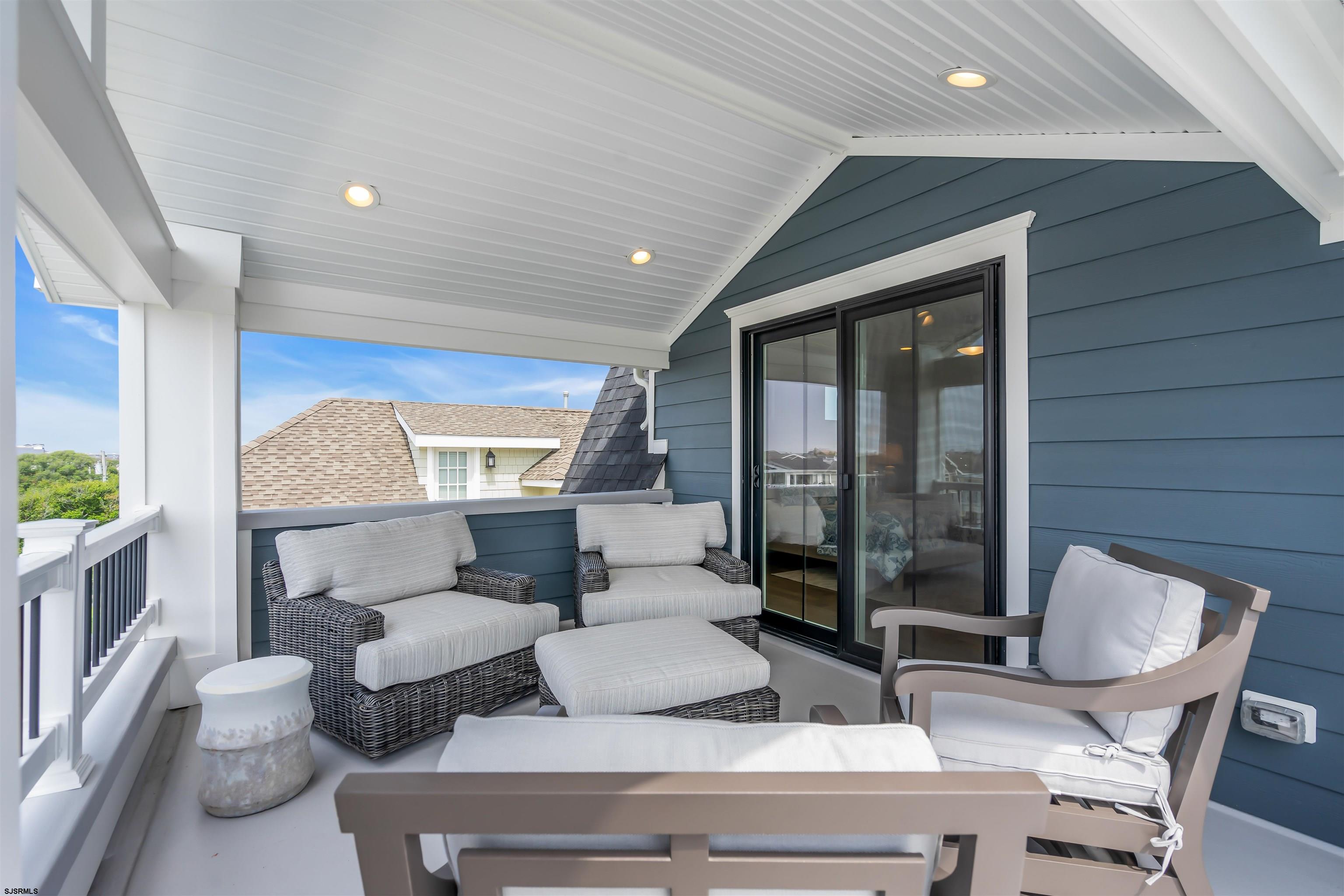 Ocean City, New Jersey 08226, United States, 6 Bedrooms Bedrooms, ,5 BathroomsBathrooms,Residential,Pending,46563