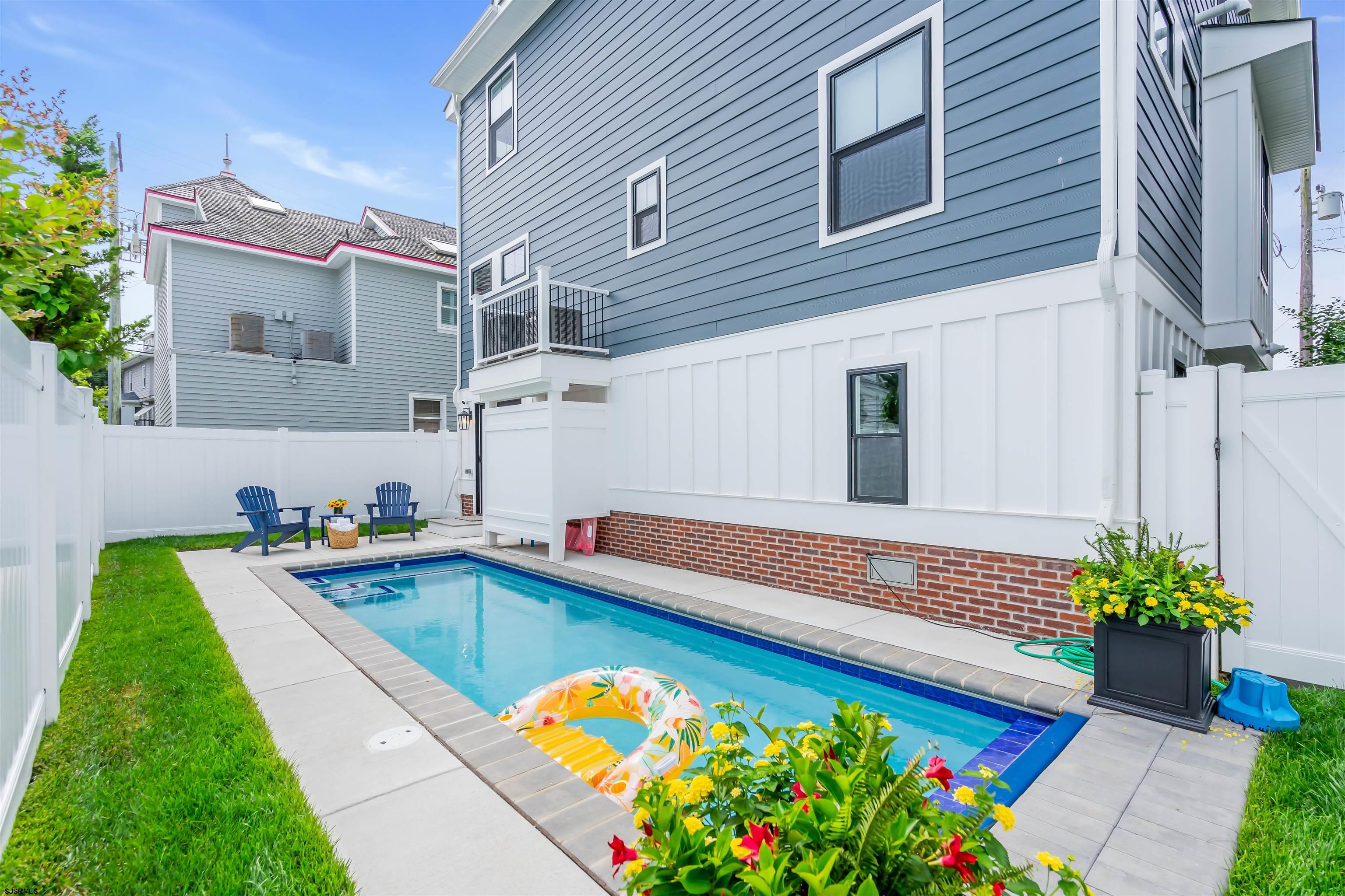 Ocean City, New Jersey 08226, United States, 6 Bedrooms Bedrooms, ,5 BathroomsBathrooms,Residential,Pending,46563