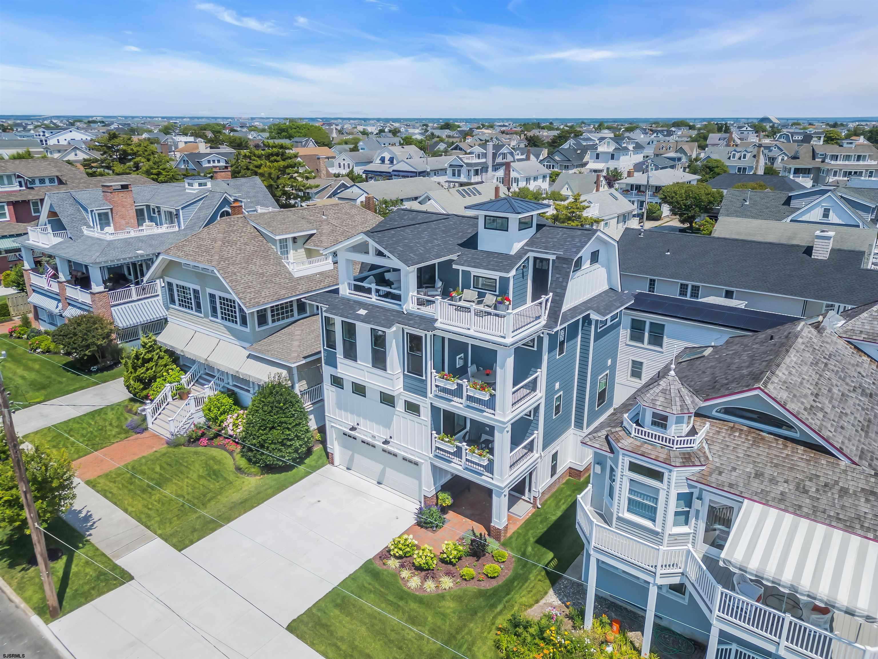 Ocean City, New Jersey 08226, United States, 6 Bedrooms Bedrooms, ,5 BathroomsBathrooms,Residential,Pending,46563