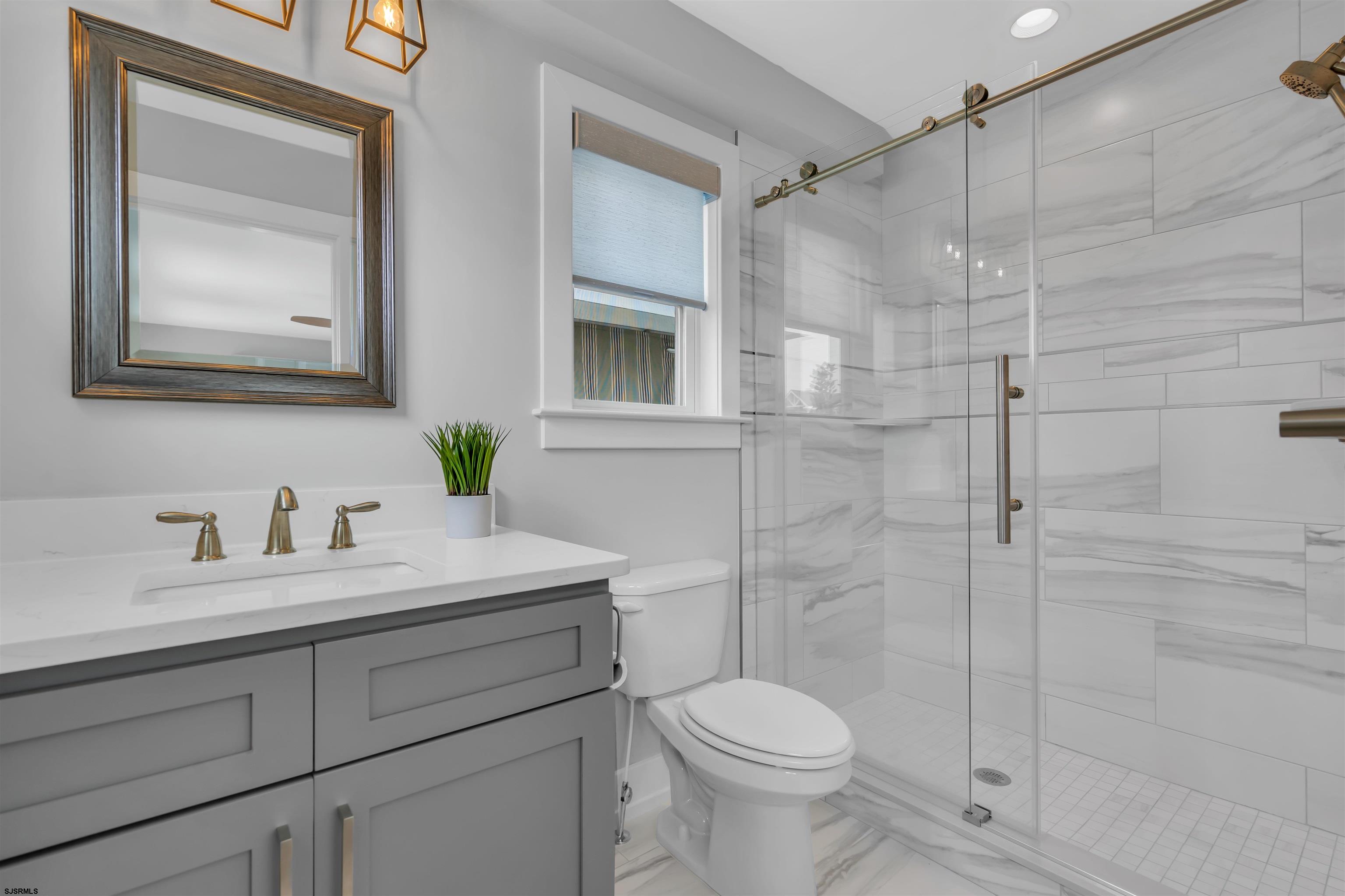 Ocean City, New Jersey 08226, United States, 6 Bedrooms Bedrooms, ,5 BathroomsBathrooms,Residential,Pending,46563