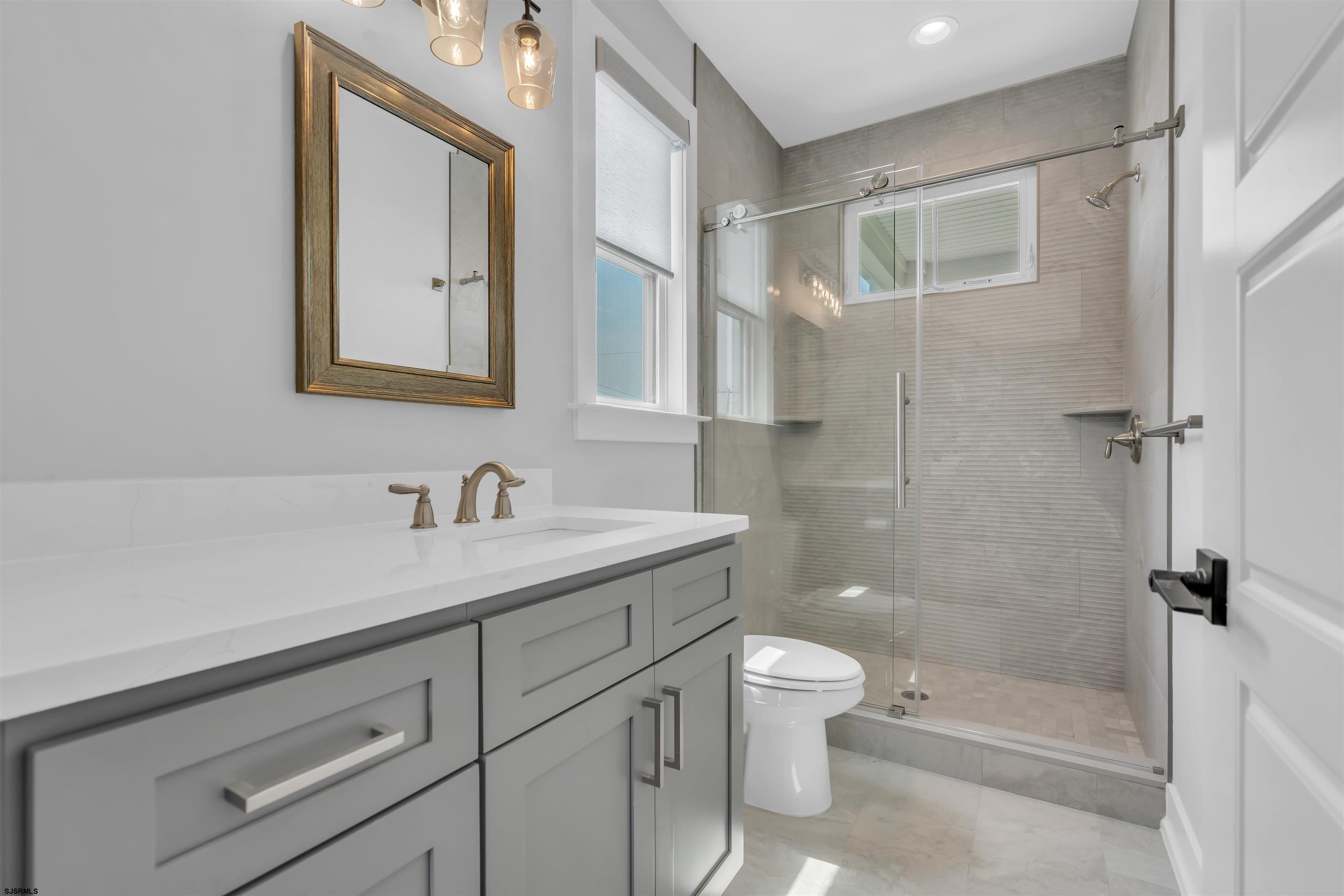 Ocean City, New Jersey 08226, United States, 6 Bedrooms Bedrooms, ,5 BathroomsBathrooms,Residential,Pending,46563