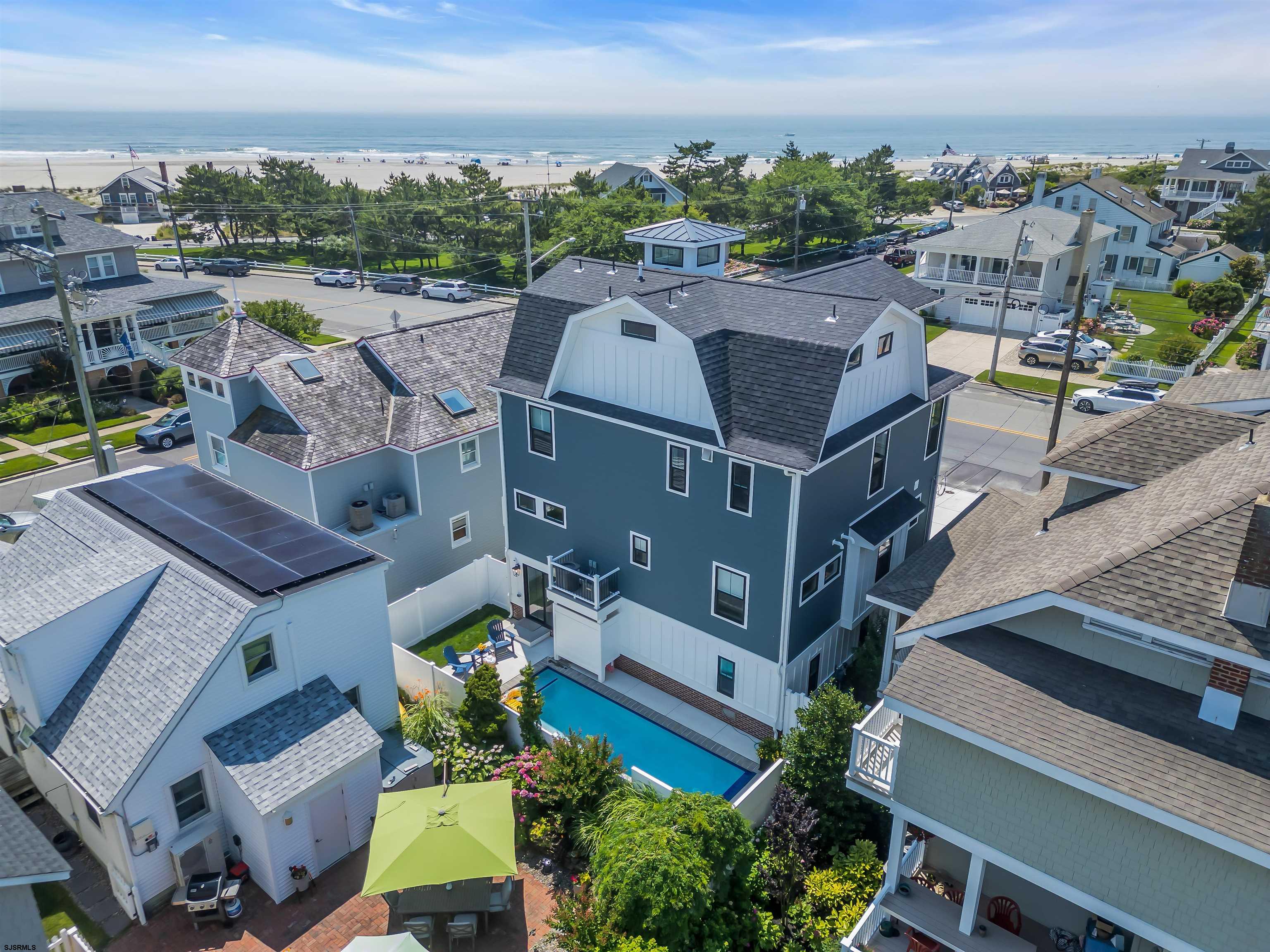 Ocean City, New Jersey 08226, United States, 6 Bedrooms Bedrooms, ,5 BathroomsBathrooms,Residential,Pending,46563