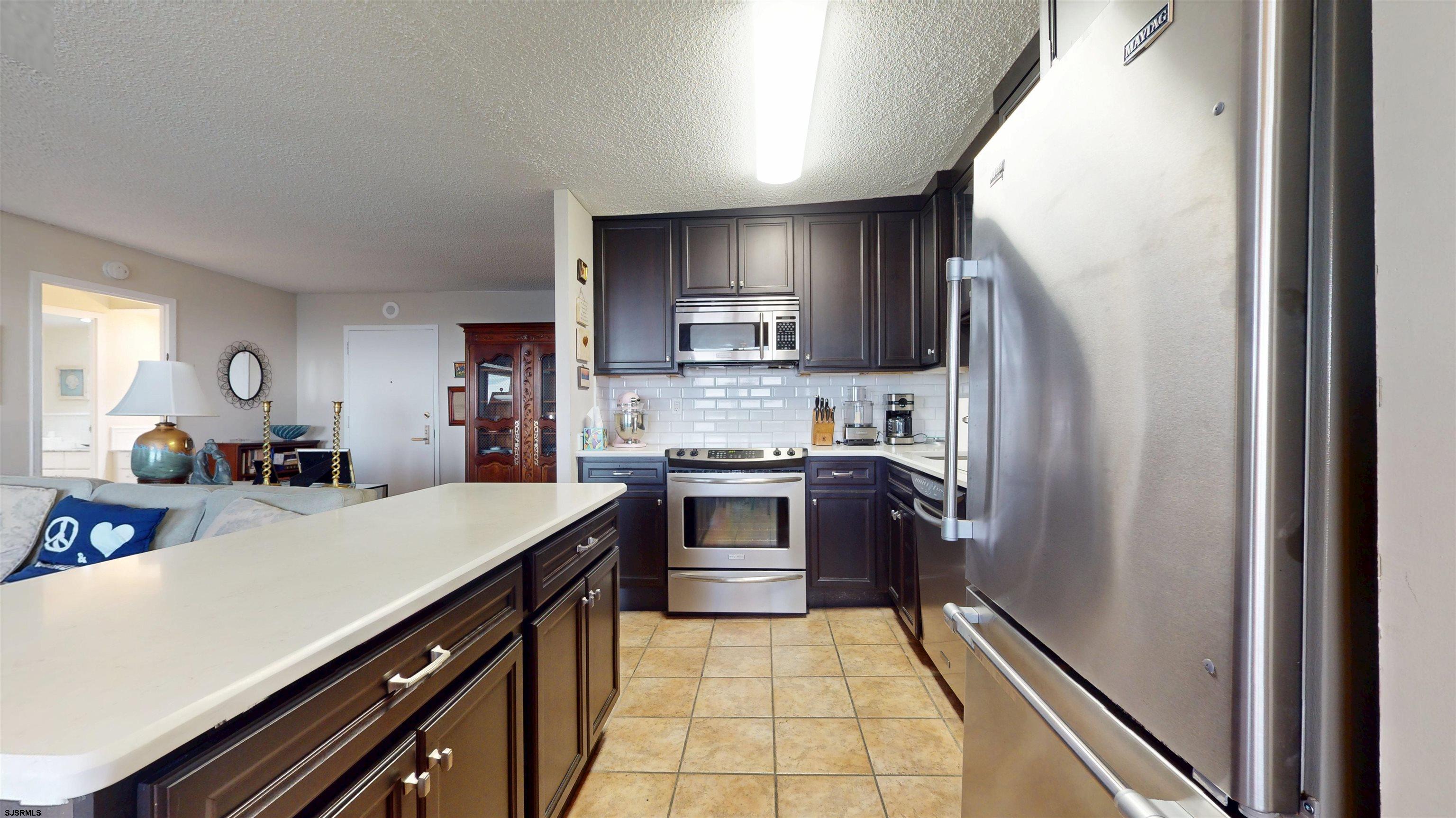 9600 Atlantic #712 712