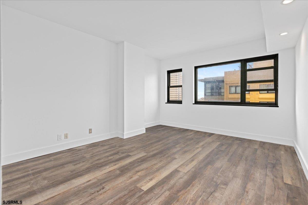 Atlantic City, New Jersey 08401, United States, 2 Bedrooms Bedrooms, ,2 BathroomsBathrooms,Residential,Active,130676