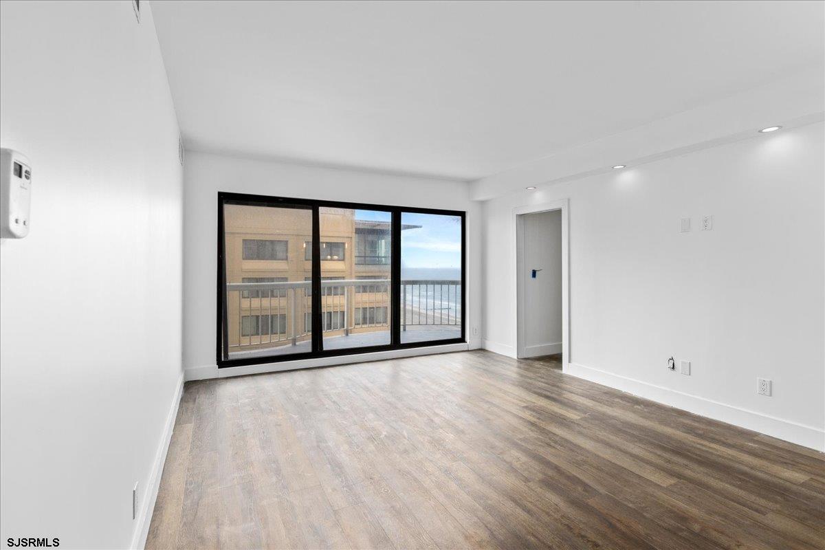 Atlantic City, New Jersey 08401, United States, 2 Bedrooms Bedrooms, ,2 BathroomsBathrooms,Residential,Active,130676