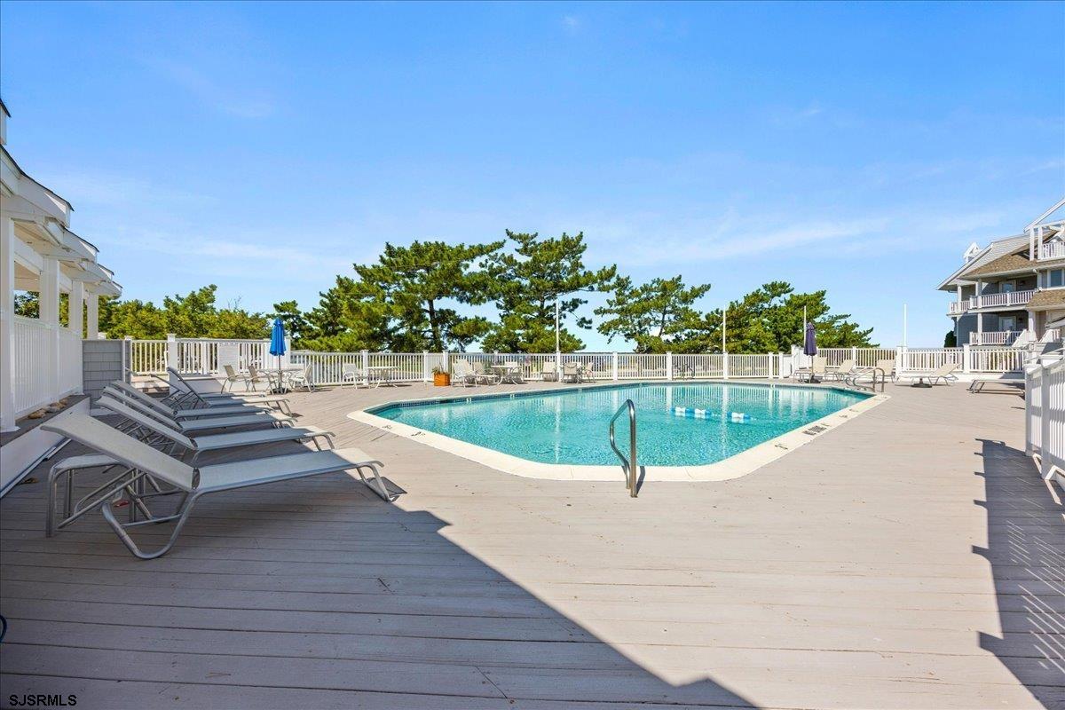 Ventnor, New Jersey 08406, United States, 2 Bedrooms Bedrooms, ,2 BathroomsBathrooms,Residential,Active,199019