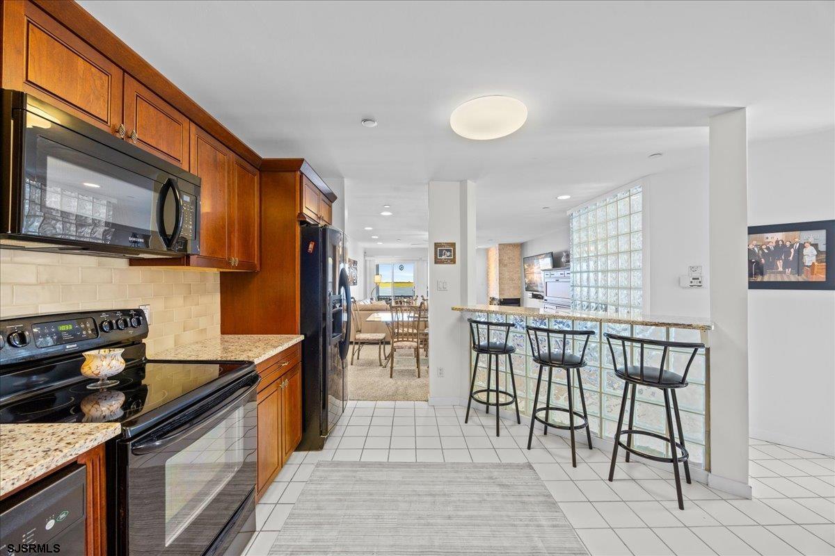 Ventnor, New Jersey 08406, United States, 2 Bedrooms Bedrooms, ,2 BathroomsBathrooms,Residential,Active,199019