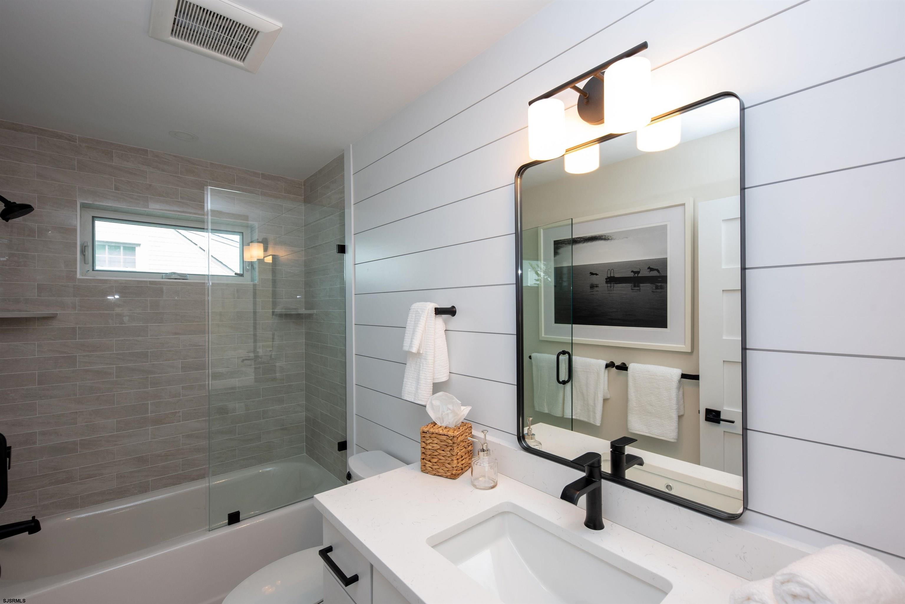 Ocean City, New Jersey 08226, United States, 3 Bedrooms Bedrooms, ,2 BathroomsBathrooms,Residential,Pending,34275