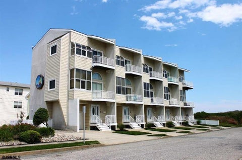 Condo For Rent - 305 S 4th Street<br/> Brigantine, NJ 08203