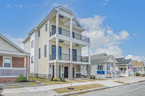 Apartment For Sale - 212 N Union Ave<br/> Margate, NJ 08402