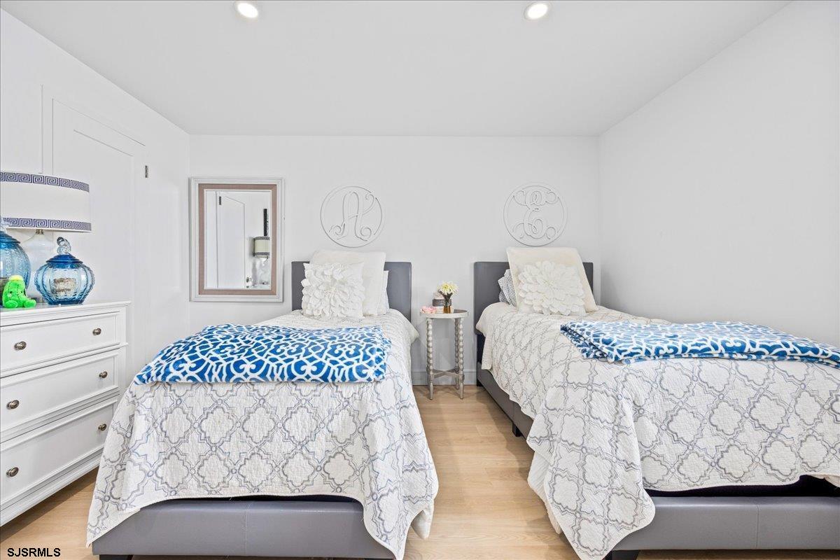 Atlantic City, New Jersey 08401, United States, 2 Bedrooms Bedrooms, ,2 BathroomsBathrooms,Residential,Active,193782