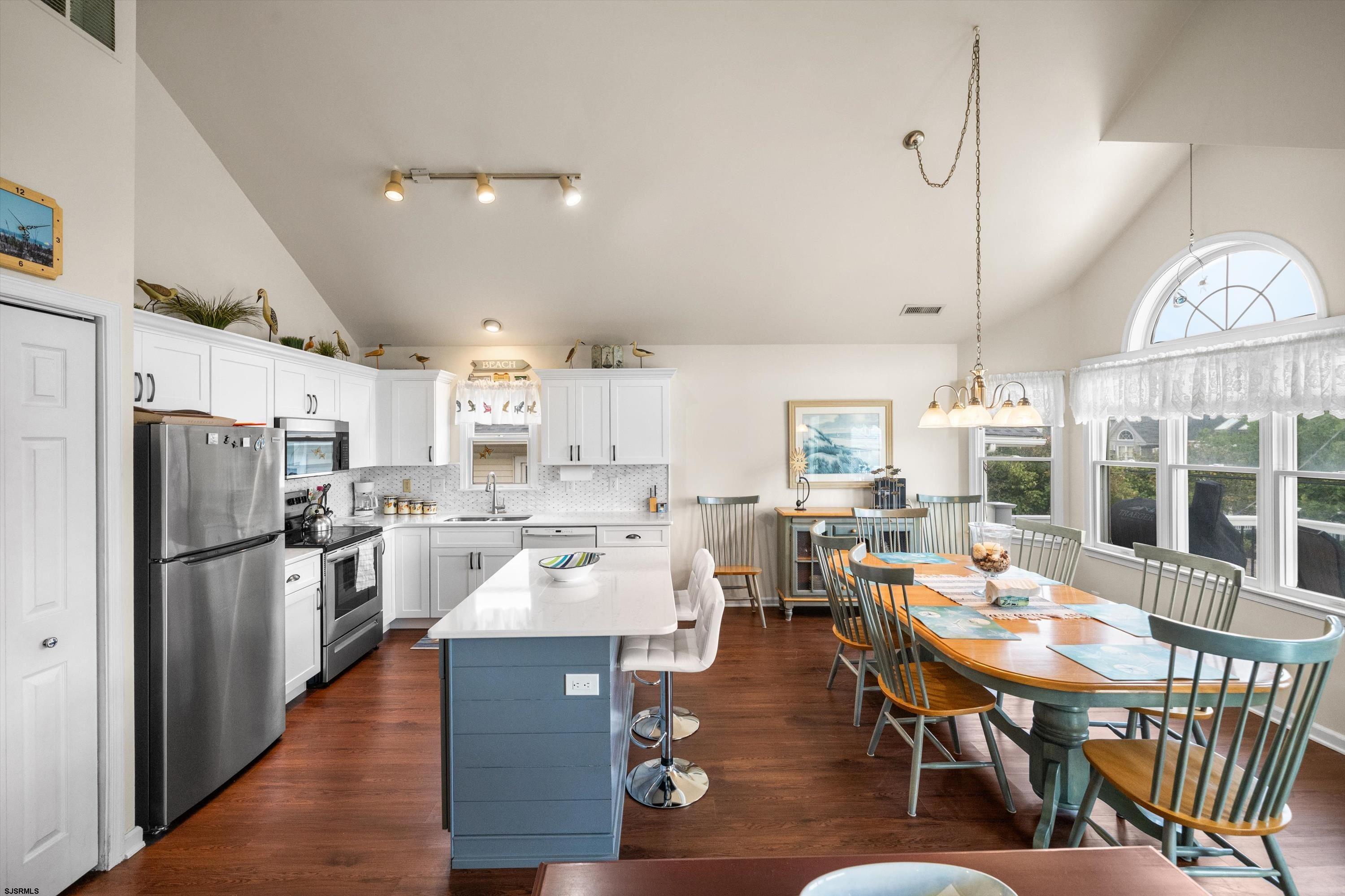 Ocean City, New Jersey 08226, United States, 4 Bedrooms Bedrooms, ,2 BathroomsBathrooms,Residential,Active,197079