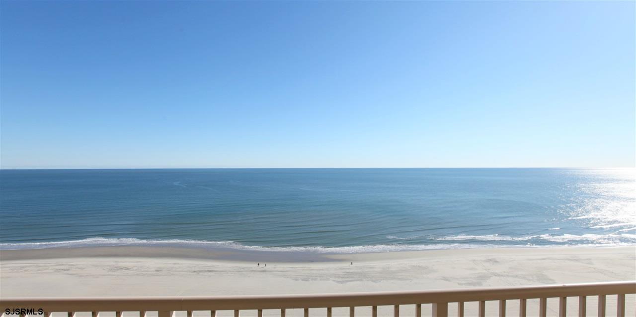 Ventnor, New Jersey 08406, United States, 2 Bedrooms Bedrooms, ,3 BathroomsBathrooms,Residential,Active,79483