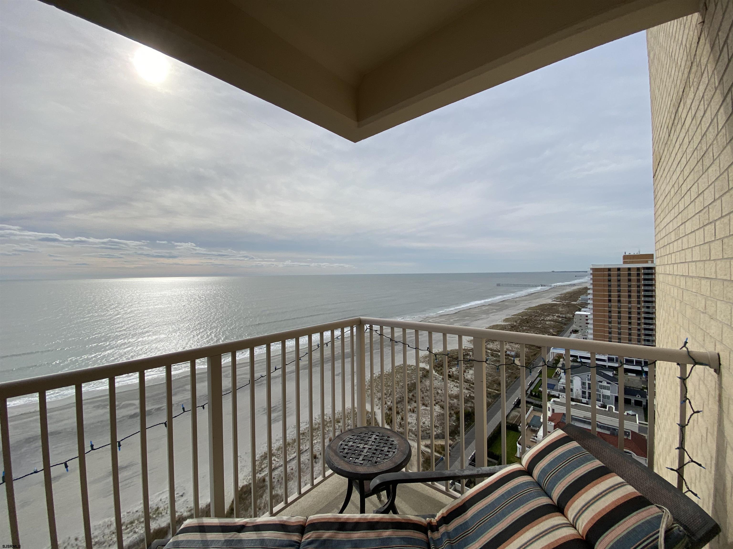 Ventnor, New Jersey 08406, United States, 2 Bedrooms Bedrooms, ,3 BathroomsBathrooms,Residential,Active,79483