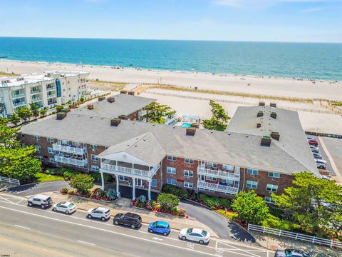 Condo For Sale - 9300 #127 Atlantic Ave #127<br/> Margate, NJ 08402