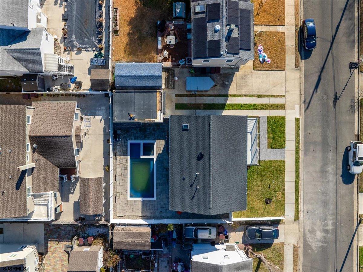 Ventnor, New Jersey 08406, United States, 5 Bedrooms Bedrooms, ,4 BathroomsBathrooms,Residential,Active,204982