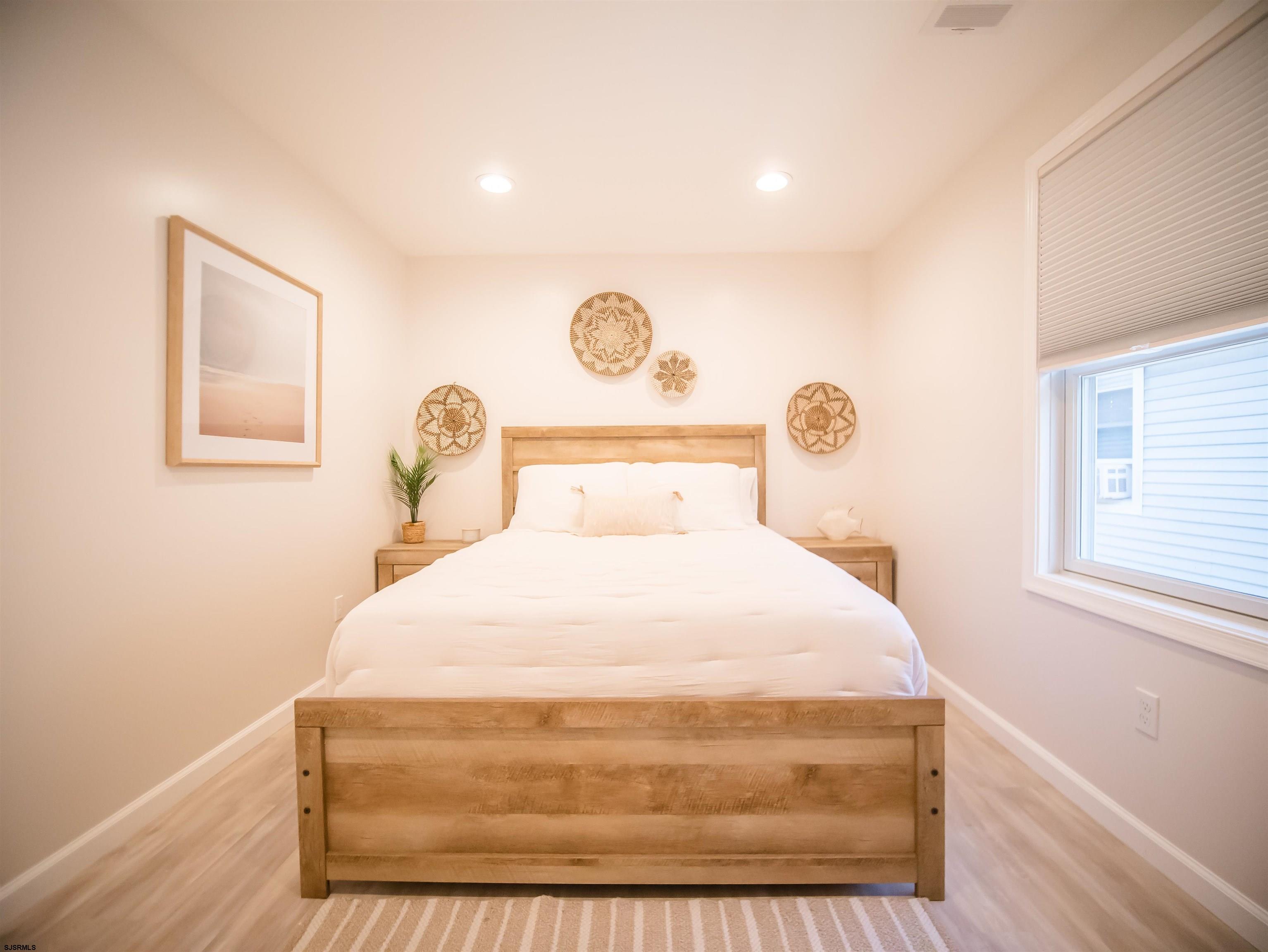 Ventnor, New Jersey 08406, United States, 3 Bedrooms Bedrooms, ,2 BathroomsBathrooms,Residential,Active,90343