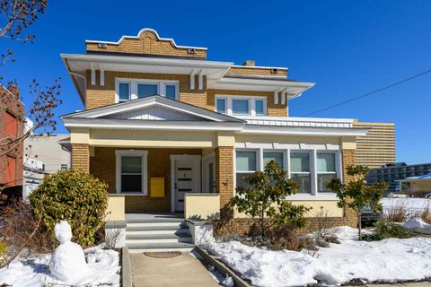 Photo of 3 S Montpelier Ave, Atlantic City, NJ 08401 (MLS # 604543)