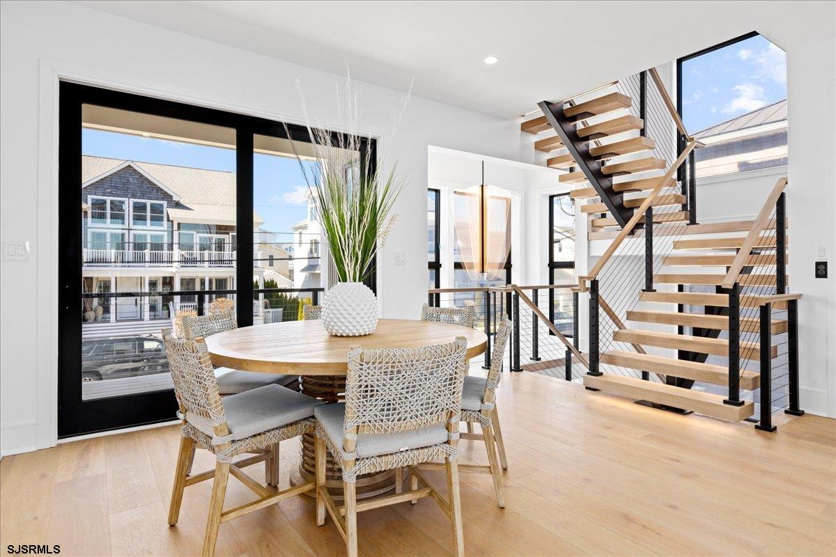 Margate, New Jersey 08402, United States, 5 Bedrooms Bedrooms, ,6 BathroomsBathrooms,Residential,Active,185167