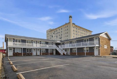 Photo of 1027 Ocean Ave #5, Ocean City, NJ 08226 (MLS # 604723)