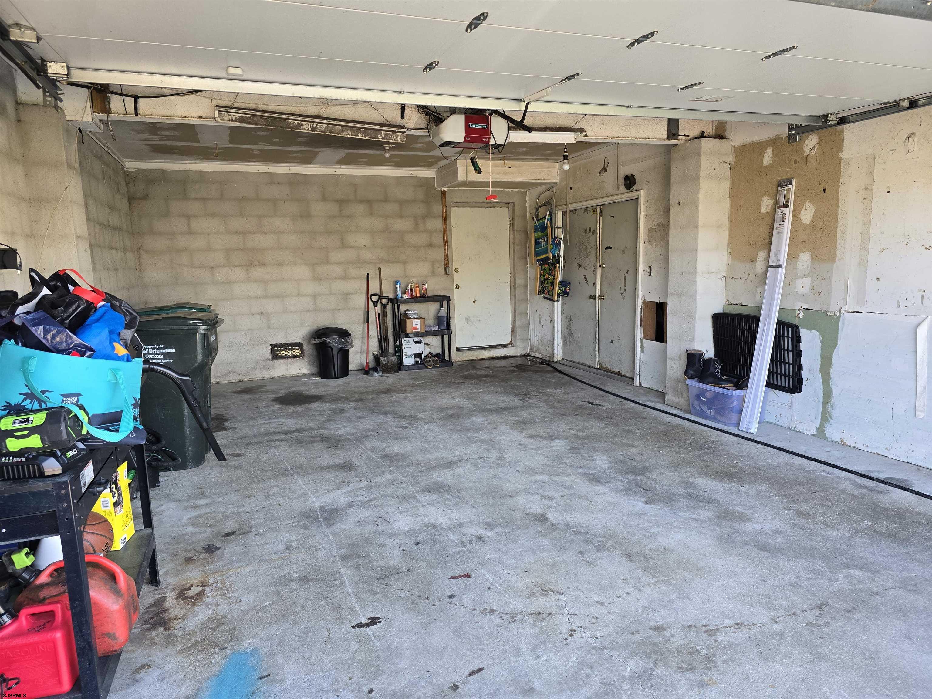 Brigantine, New Jersey 08203, United States, 3 Bedrooms Bedrooms, ,2 BathroomsBathrooms,Residential,Active,106689