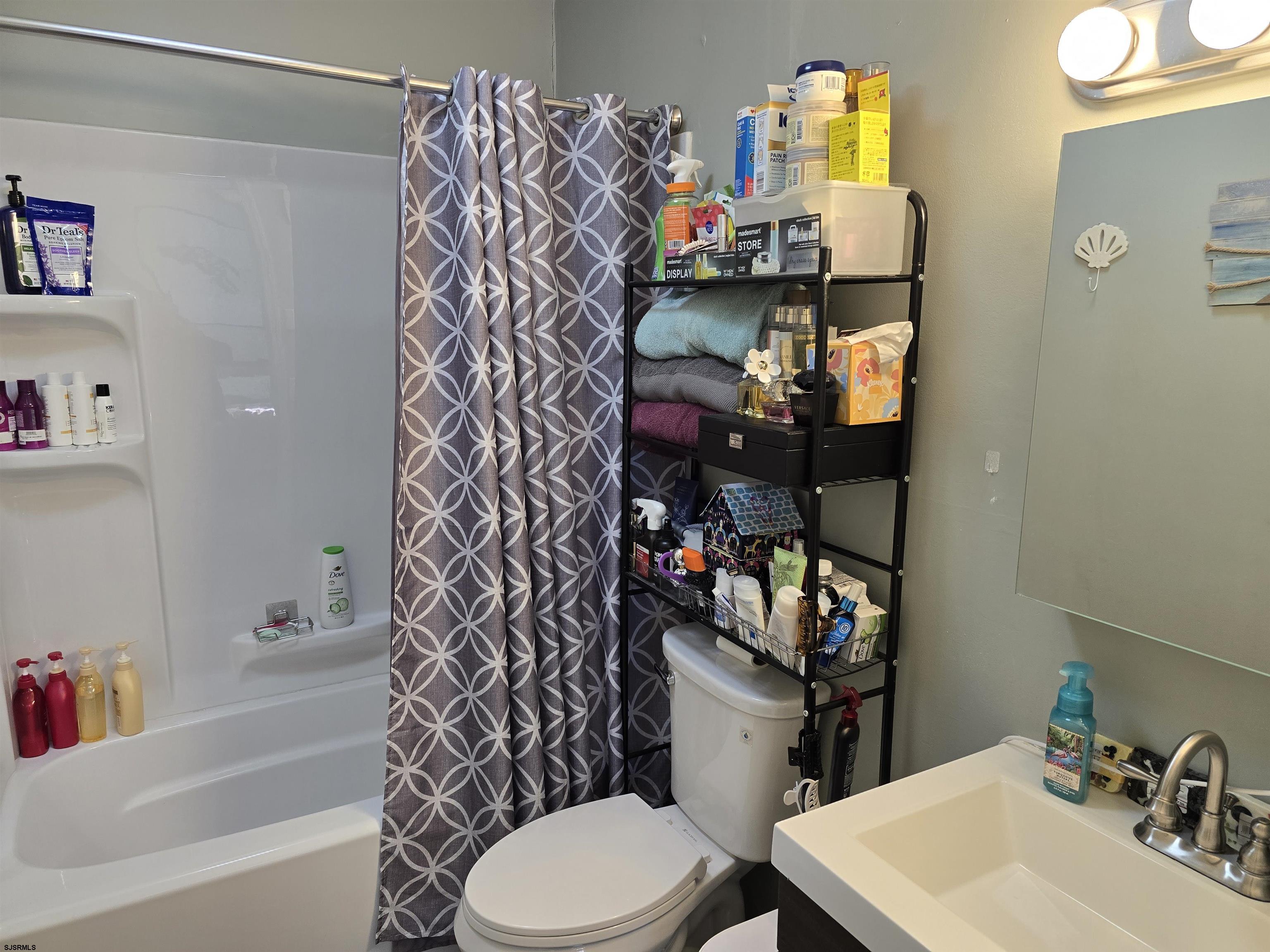 Brigantine, New Jersey 08203, United States, 3 Bedrooms Bedrooms, ,2 BathroomsBathrooms,Residential,Active,106689