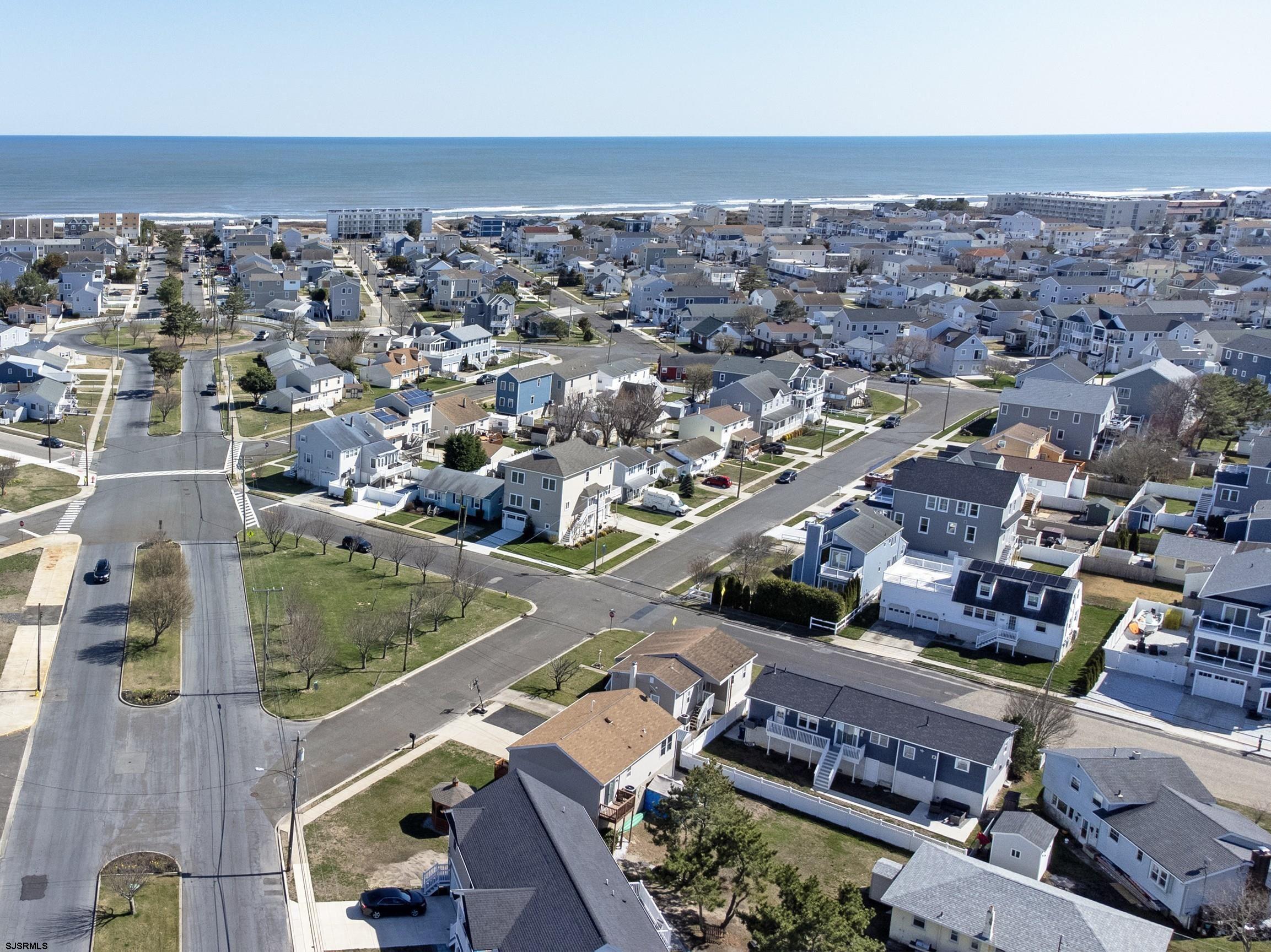 Brigantine, New Jersey 08203, United States, 3 Bedrooms Bedrooms, ,2 BathroomsBathrooms,Residential,Active,106689