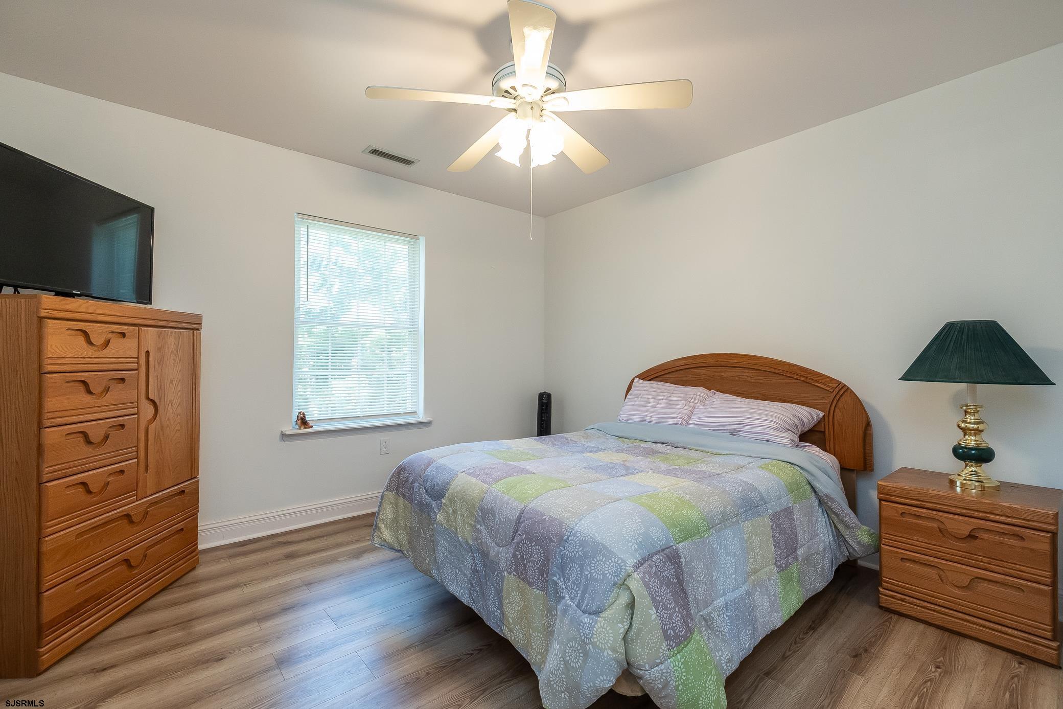 Egg Harbor Township, New Jersey 08234, United States, 5 Bedrooms Bedrooms, ,4 BathroomsBathrooms,Residential,Active,198274