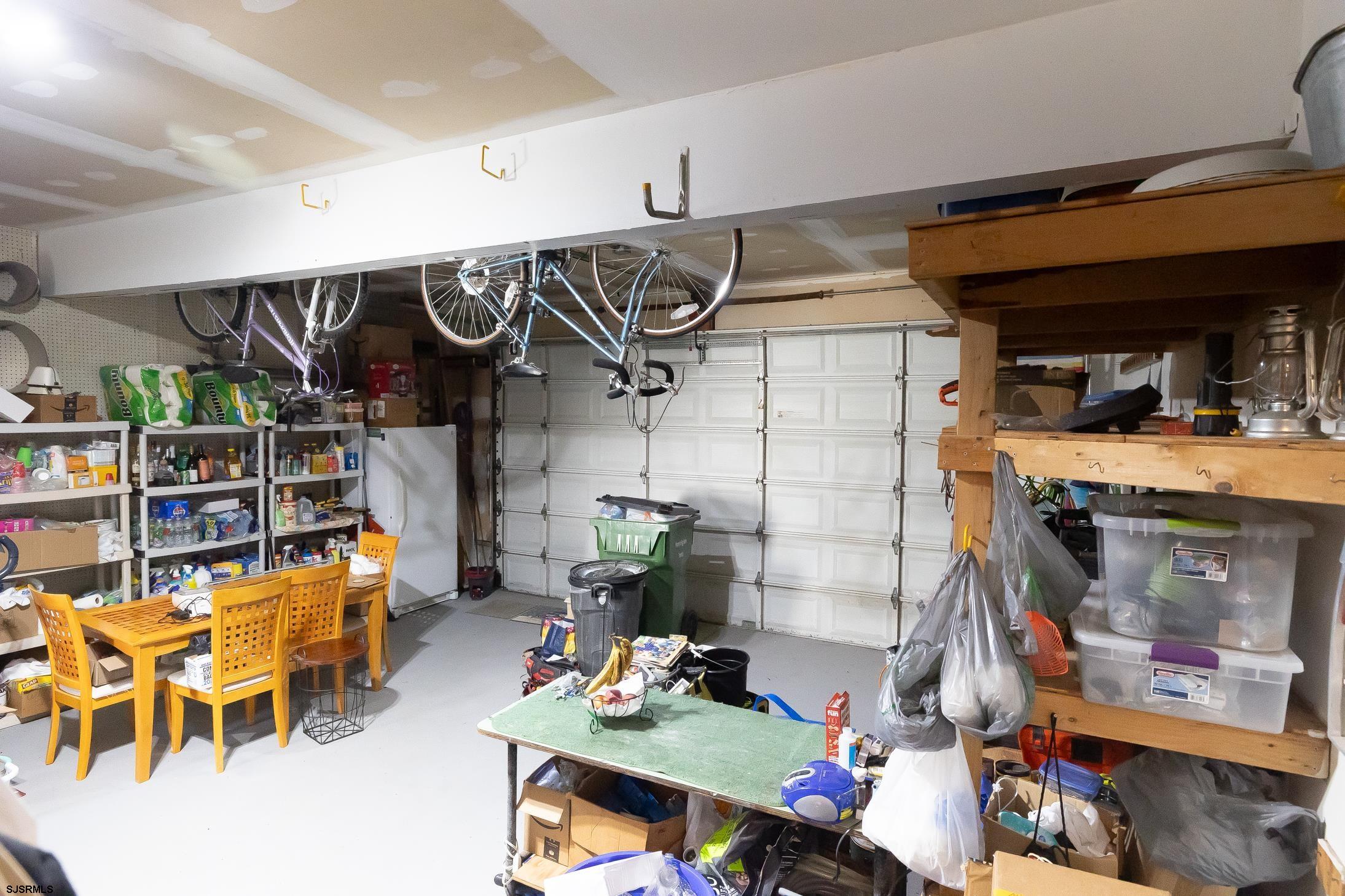 Egg Harbor Township, New Jersey 08234, United States, 5 Bedrooms Bedrooms, ,4 BathroomsBathrooms,Residential,Active,198274