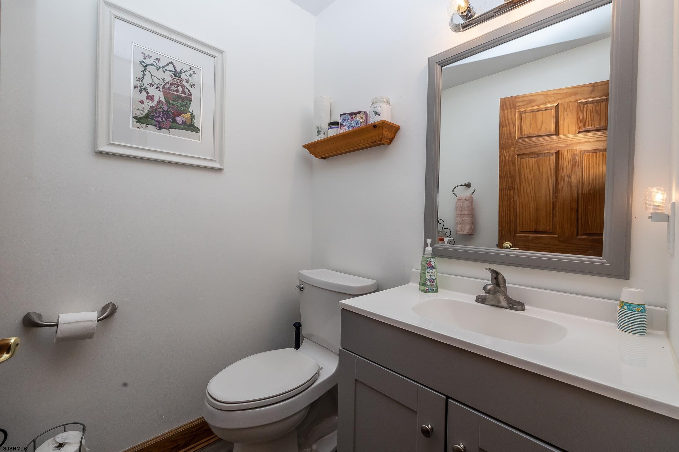 Egg Harbor Township, New Jersey 08234, United States, 5 Bedrooms Bedrooms, ,4 BathroomsBathrooms,Residential,Active,198274