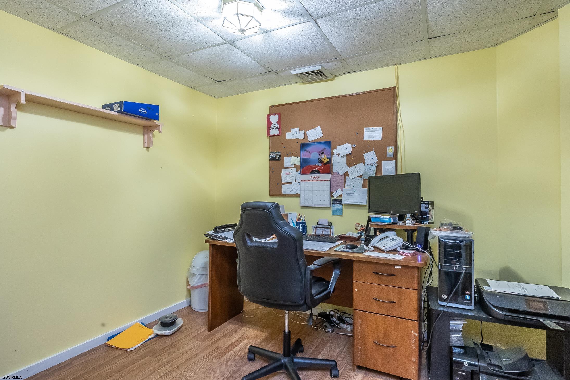 Egg Harbor Township, New Jersey 08234, United States, 5 Bedrooms Bedrooms, ,4 BathroomsBathrooms,Residential,Active,198274