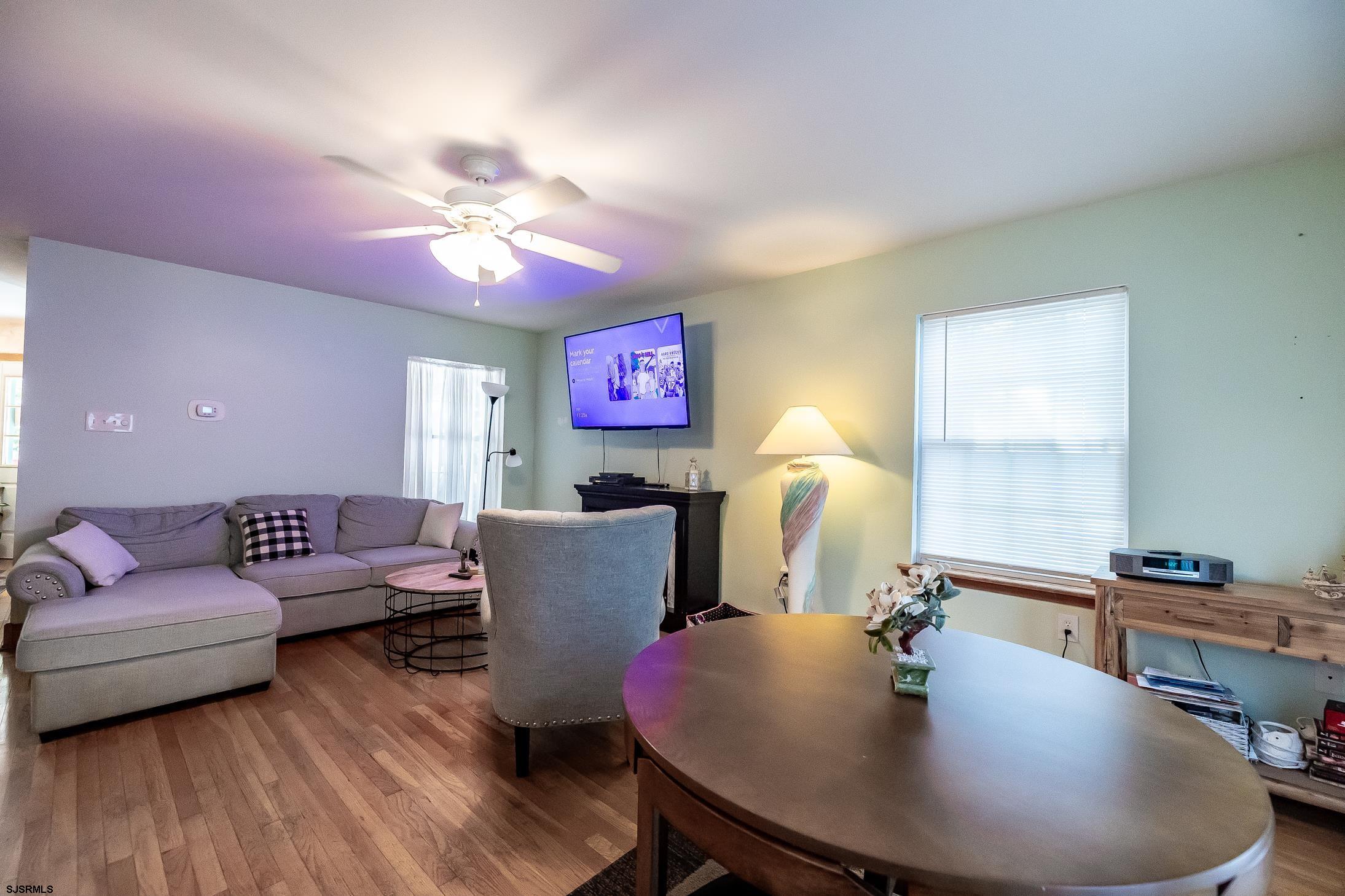 Egg Harbor Township, New Jersey 08234, United States, 5 Bedrooms Bedrooms, ,4 BathroomsBathrooms,Residential,Active,198274