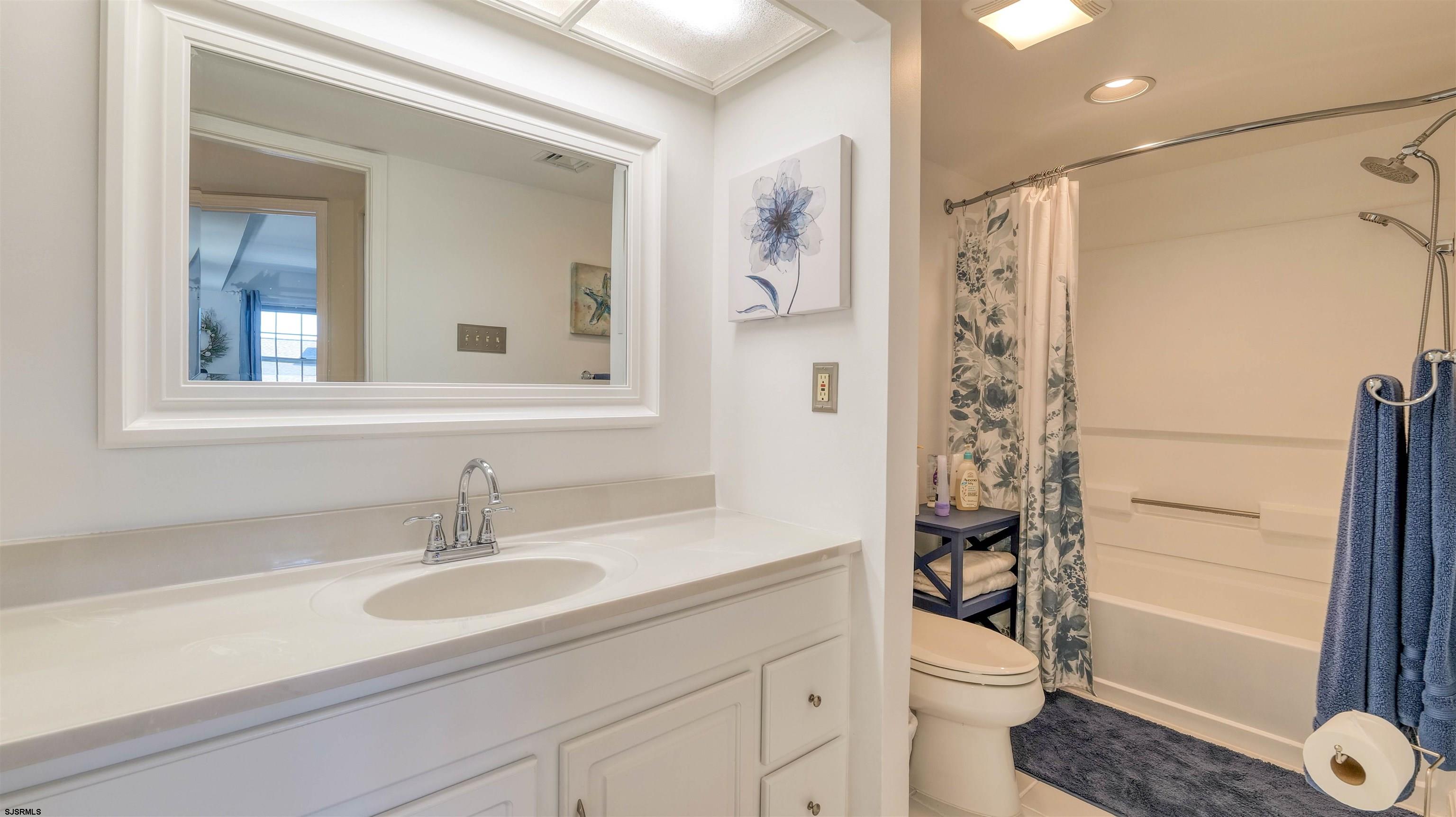 Brigantine, New Jersey 08203, United States, 2 Bedrooms Bedrooms, ,2 BathroomsBathrooms,Residential,Active,112263