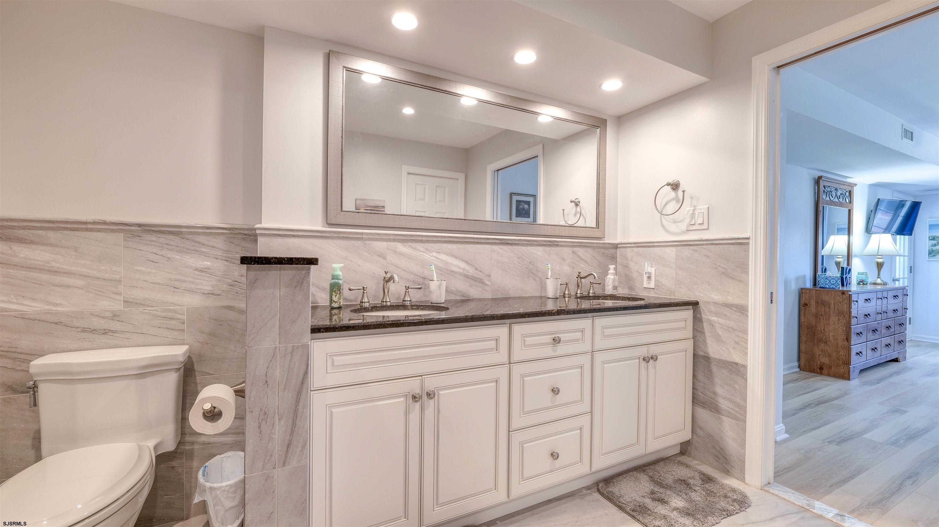 Brigantine, New Jersey 08203, United States, 2 Bedrooms Bedrooms, ,2 BathroomsBathrooms,Residential,Active,112263