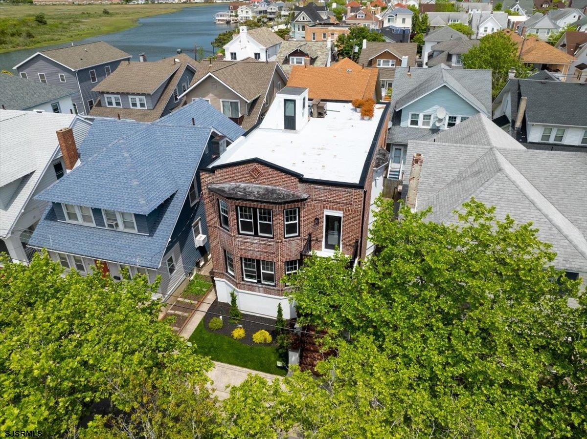 Ventnor, New Jersey 08406, United States, 2 Bedrooms Bedrooms, ,2 BathroomsBathrooms,Residential,Active,109391