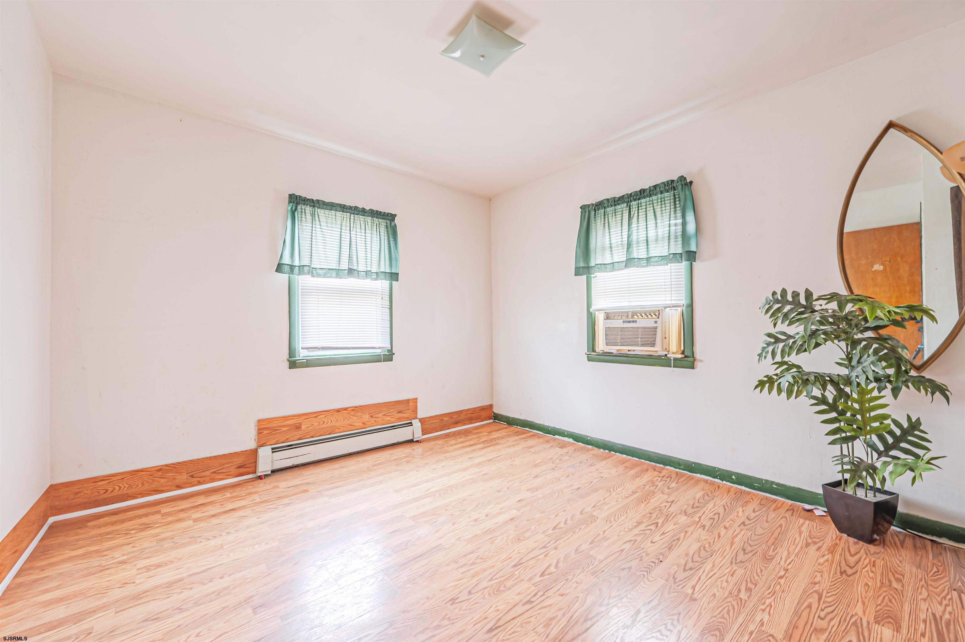 Atlantic City, New Jersey 08401, United States, 4 Bedrooms Bedrooms, ,2 BathroomsBathrooms,Residential,Active,147316