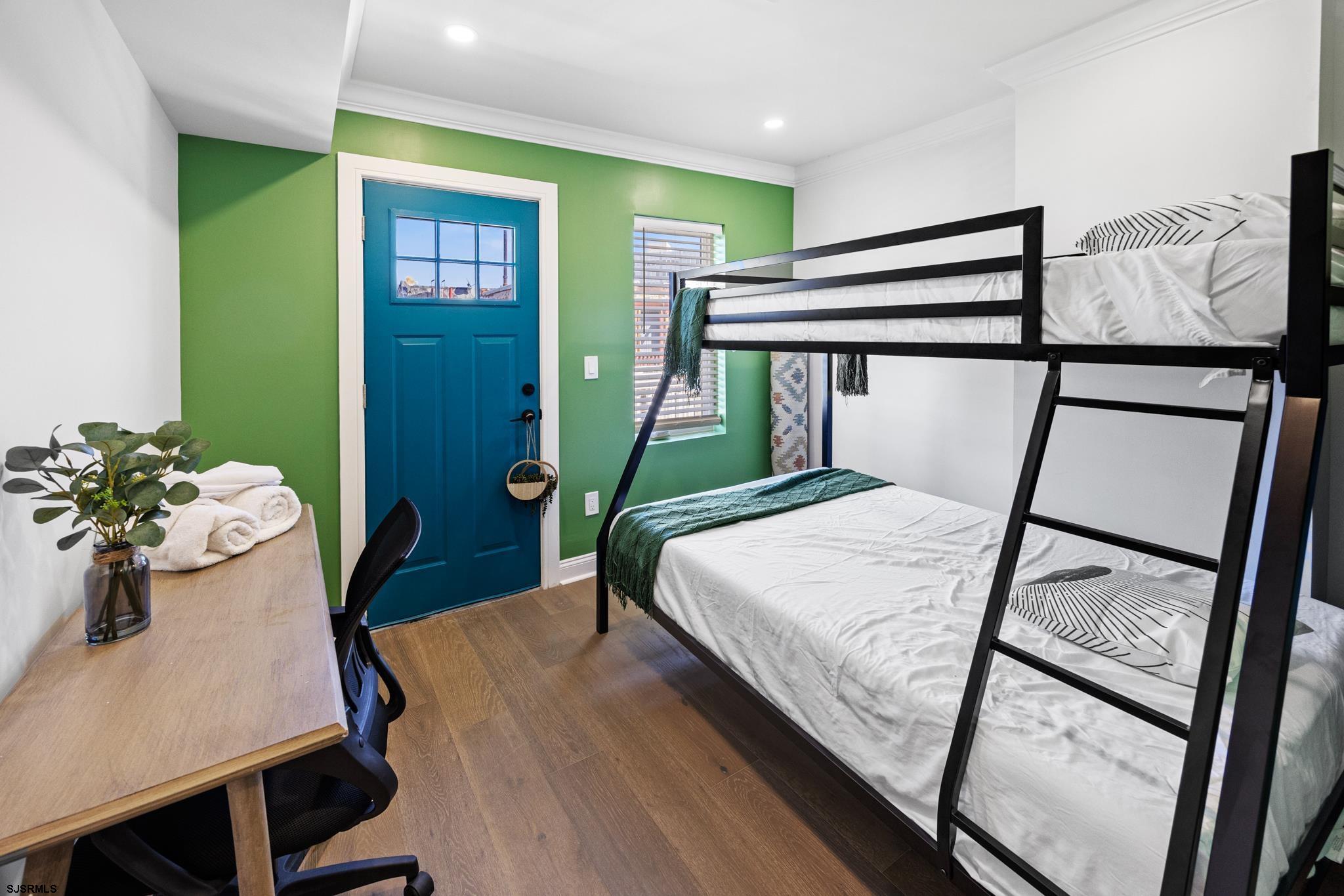 Atlantic City, New Jersey 08401, United States, 5 Bedrooms Bedrooms, ,3 BathroomsBathrooms,Residential,Active,158896