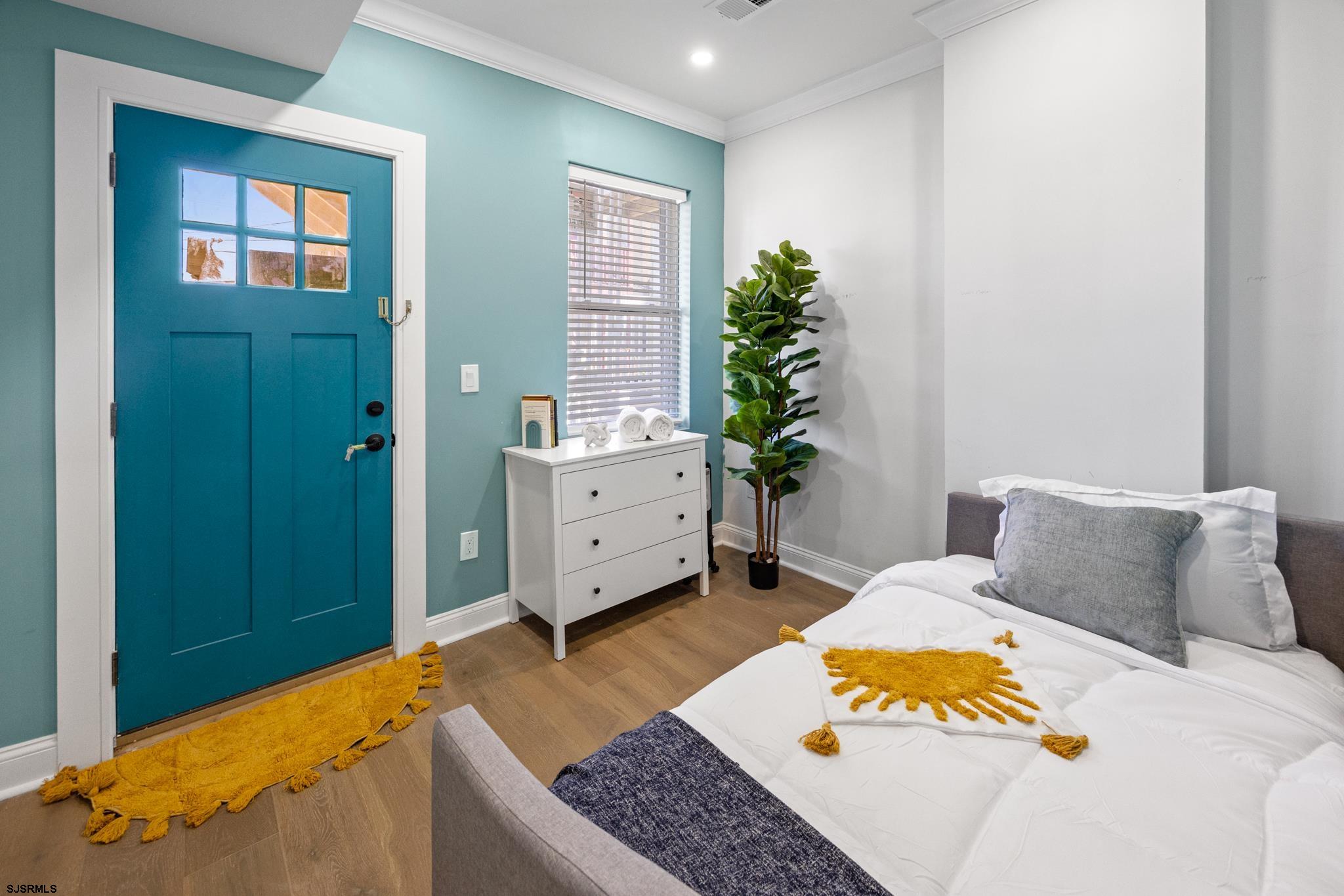 Atlantic City, New Jersey 08401, United States, 5 Bedrooms Bedrooms, ,3 BathroomsBathrooms,Residential,Active,158896