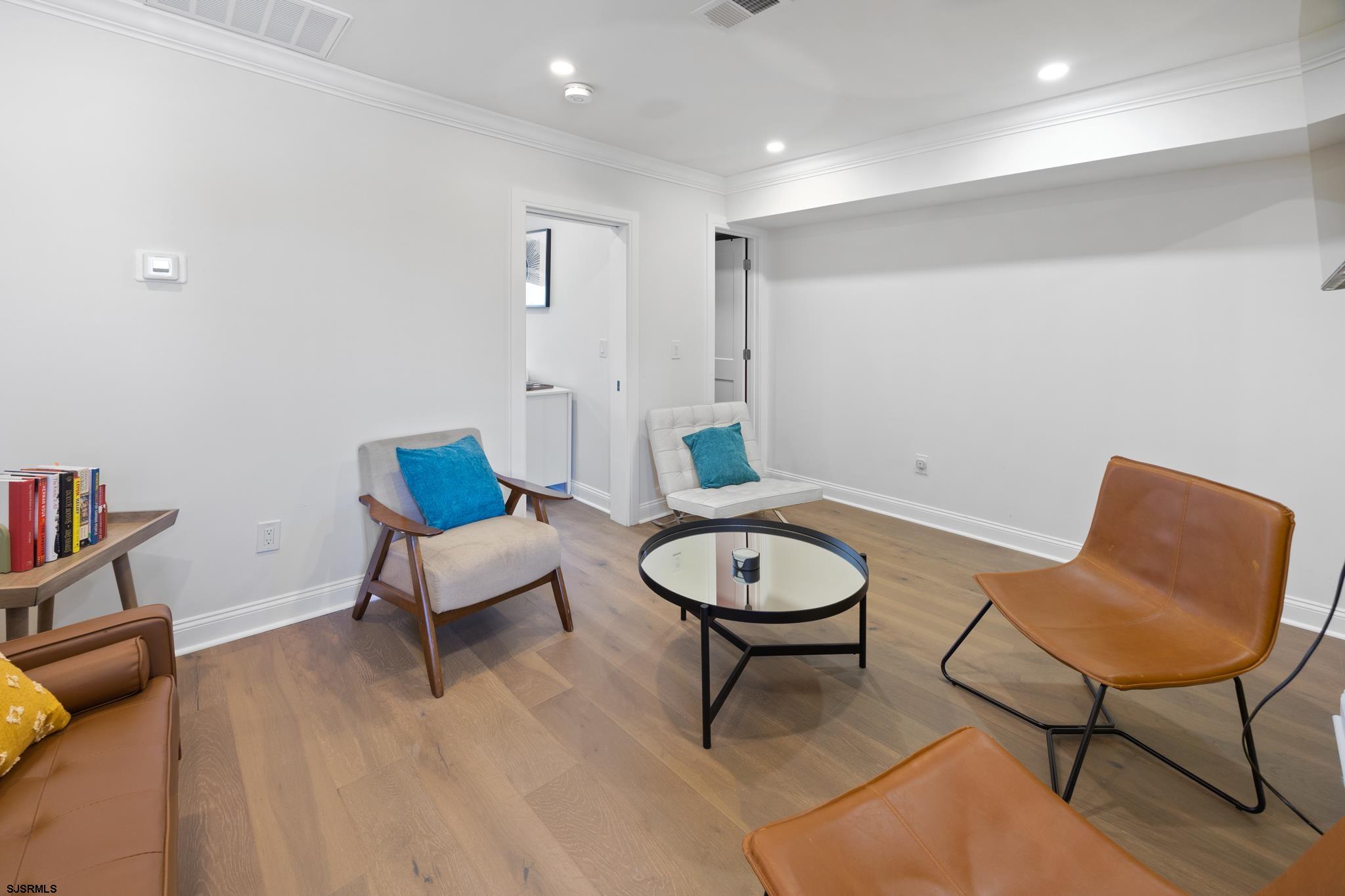 Atlantic City, New Jersey 08401, United States, 5 Bedrooms Bedrooms, ,3 BathroomsBathrooms,Residential,Active,158896