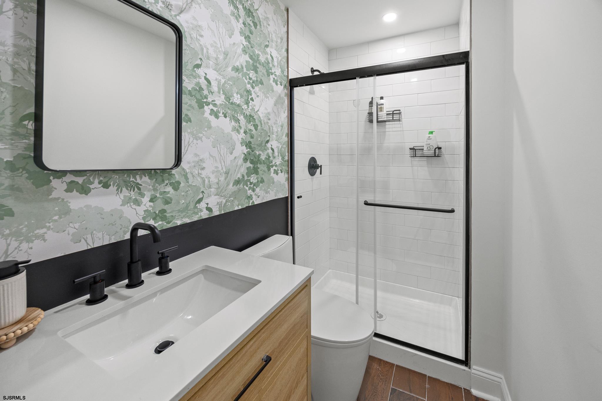 Atlantic City, New Jersey 08401, United States, 5 Bedrooms Bedrooms, ,3 BathroomsBathrooms,Residential,Active,158896